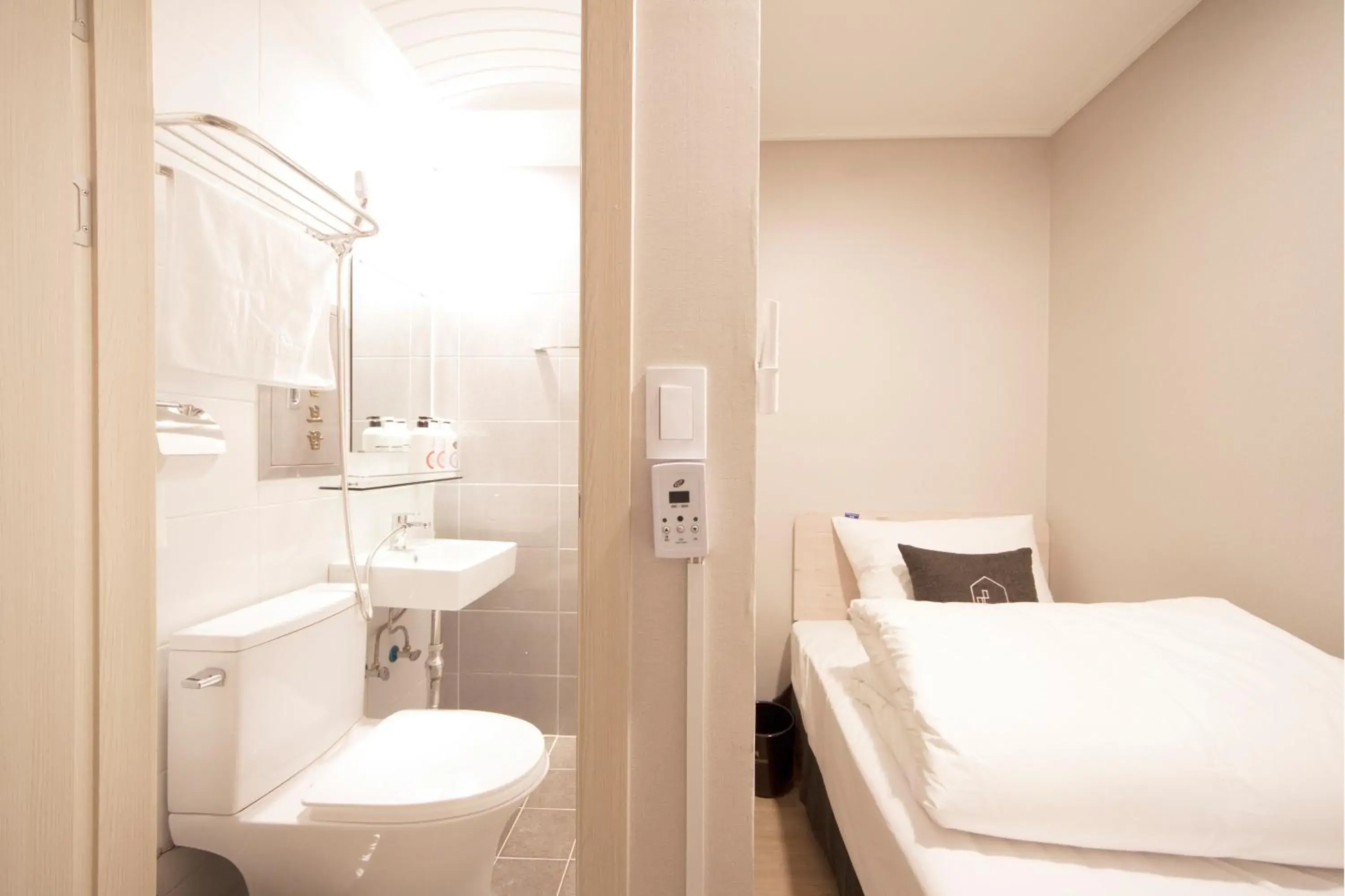 Bedroom, Bathroom in K-Guesthouse Dongdaemun Premium