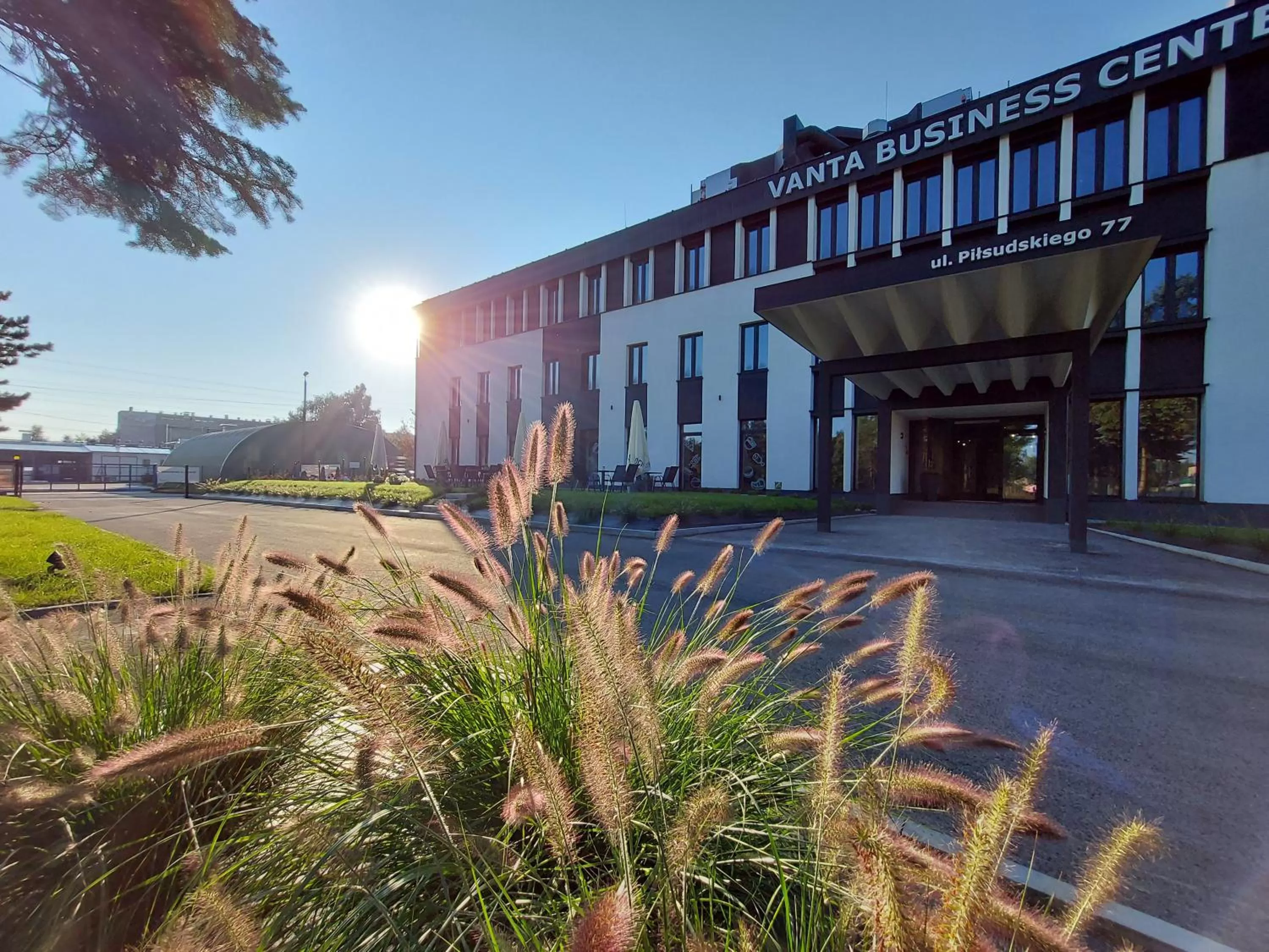 Garden in VANTA Business Center