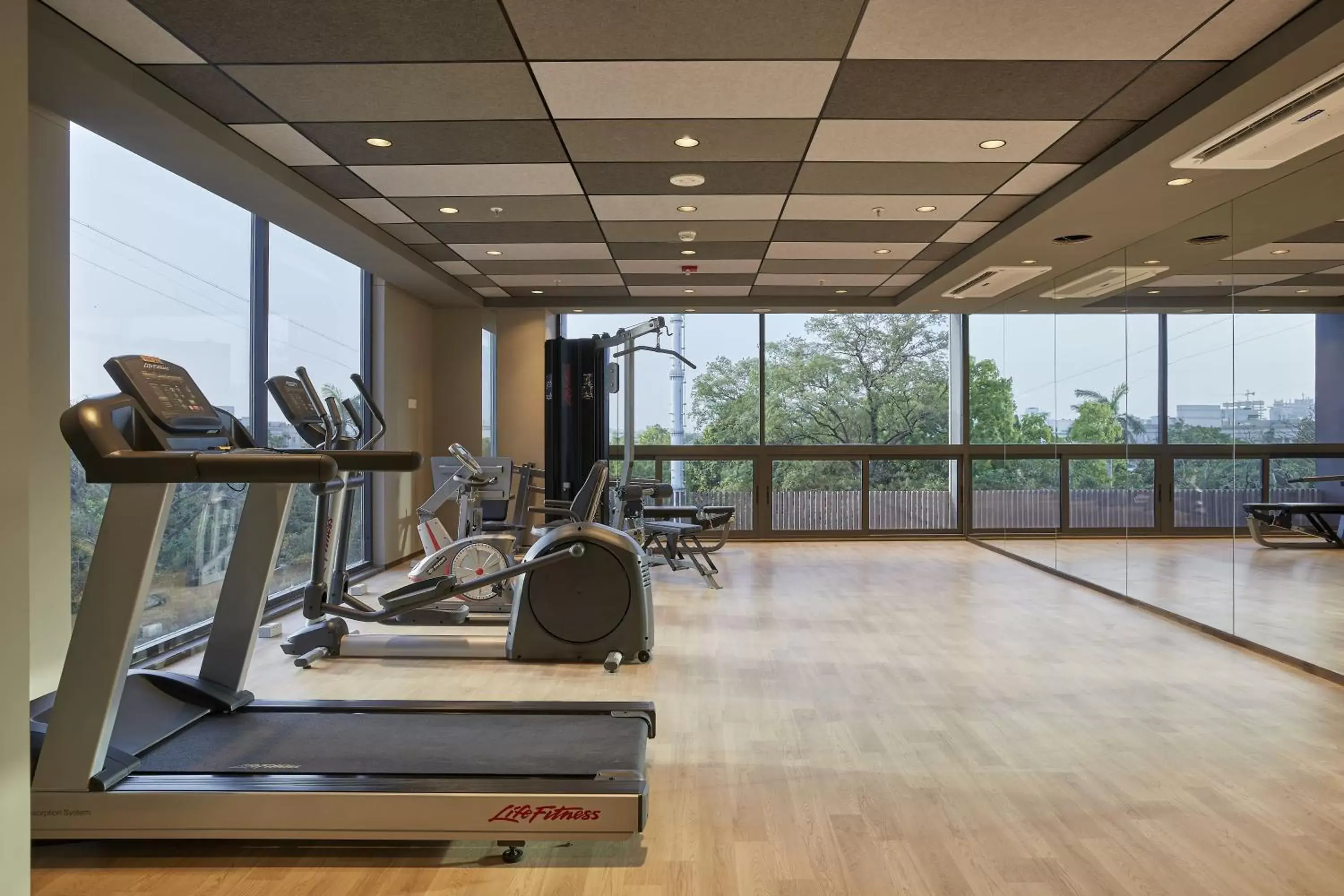 Fitness centre/facilities, Fitness Center/Facilities in Fairfield by Marriott Vadodara