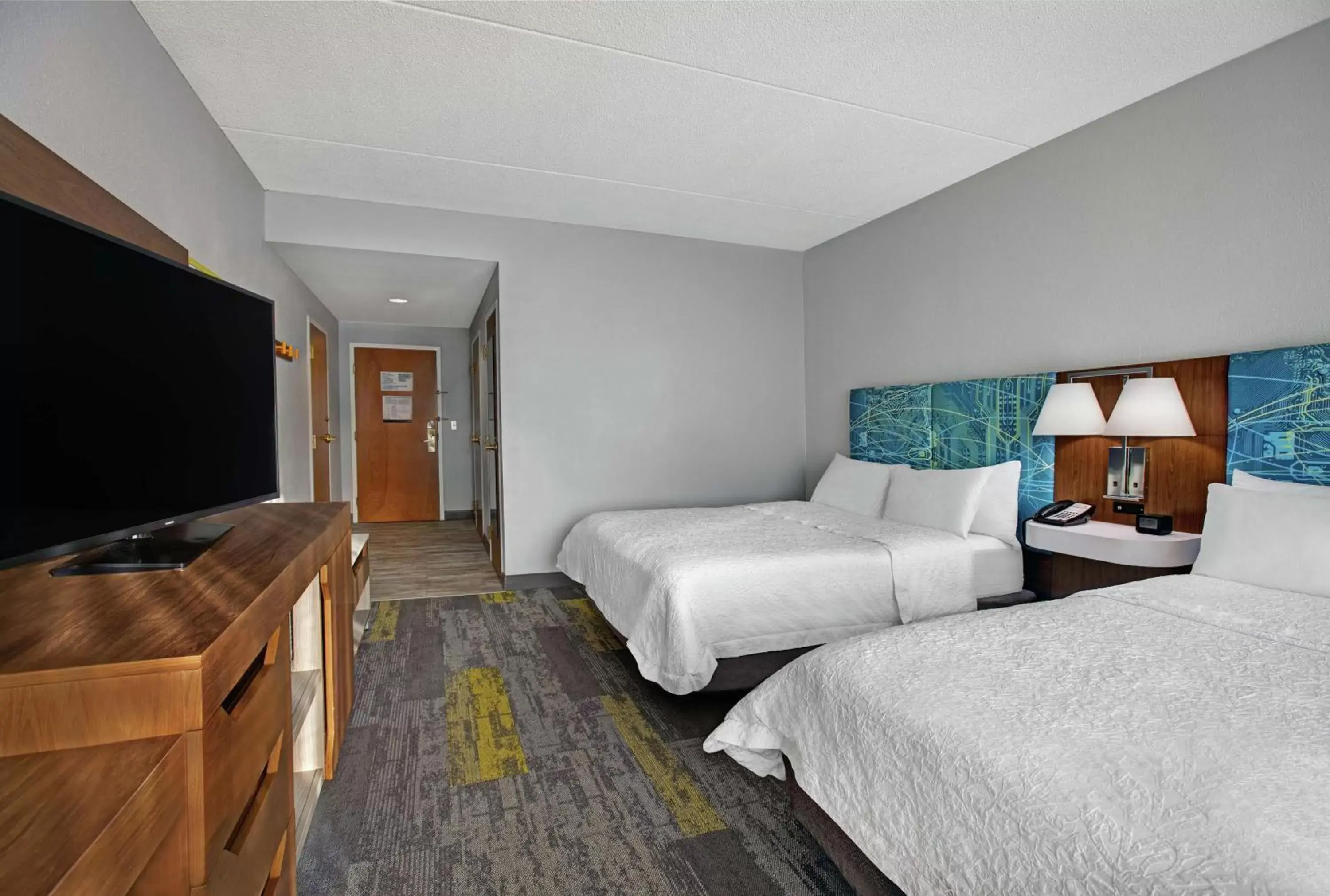 Bedroom, Bed in Hampton Inn & Suites Augusta West
