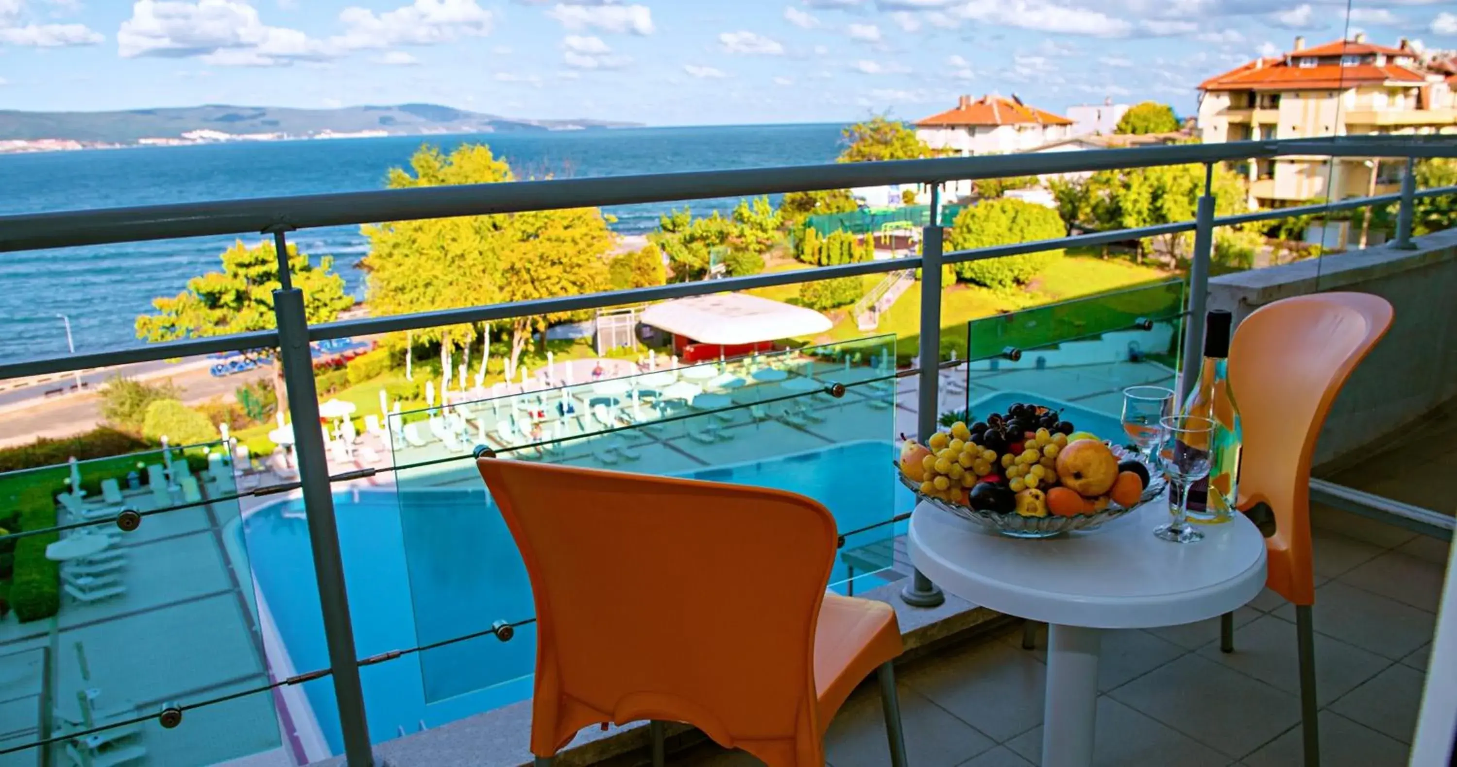 Balcony/Terrace, Pool View in Festa Panorama Hotel