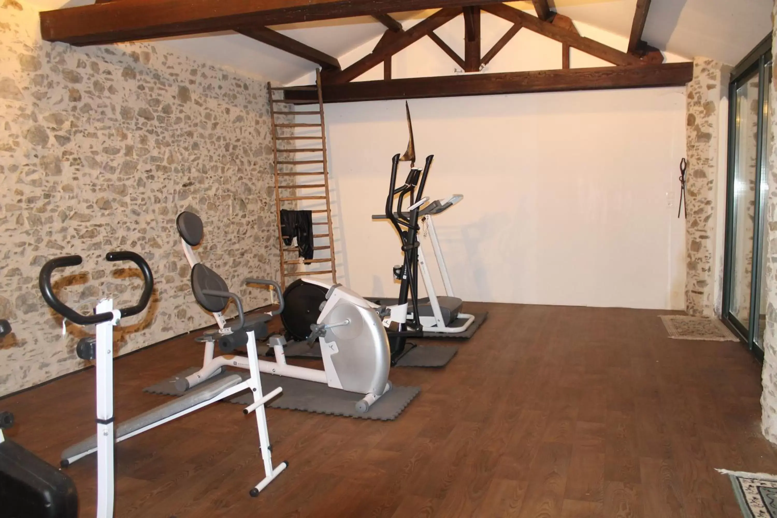 Fitness Center/Facilities in GUTKOWSKI Jacqueline