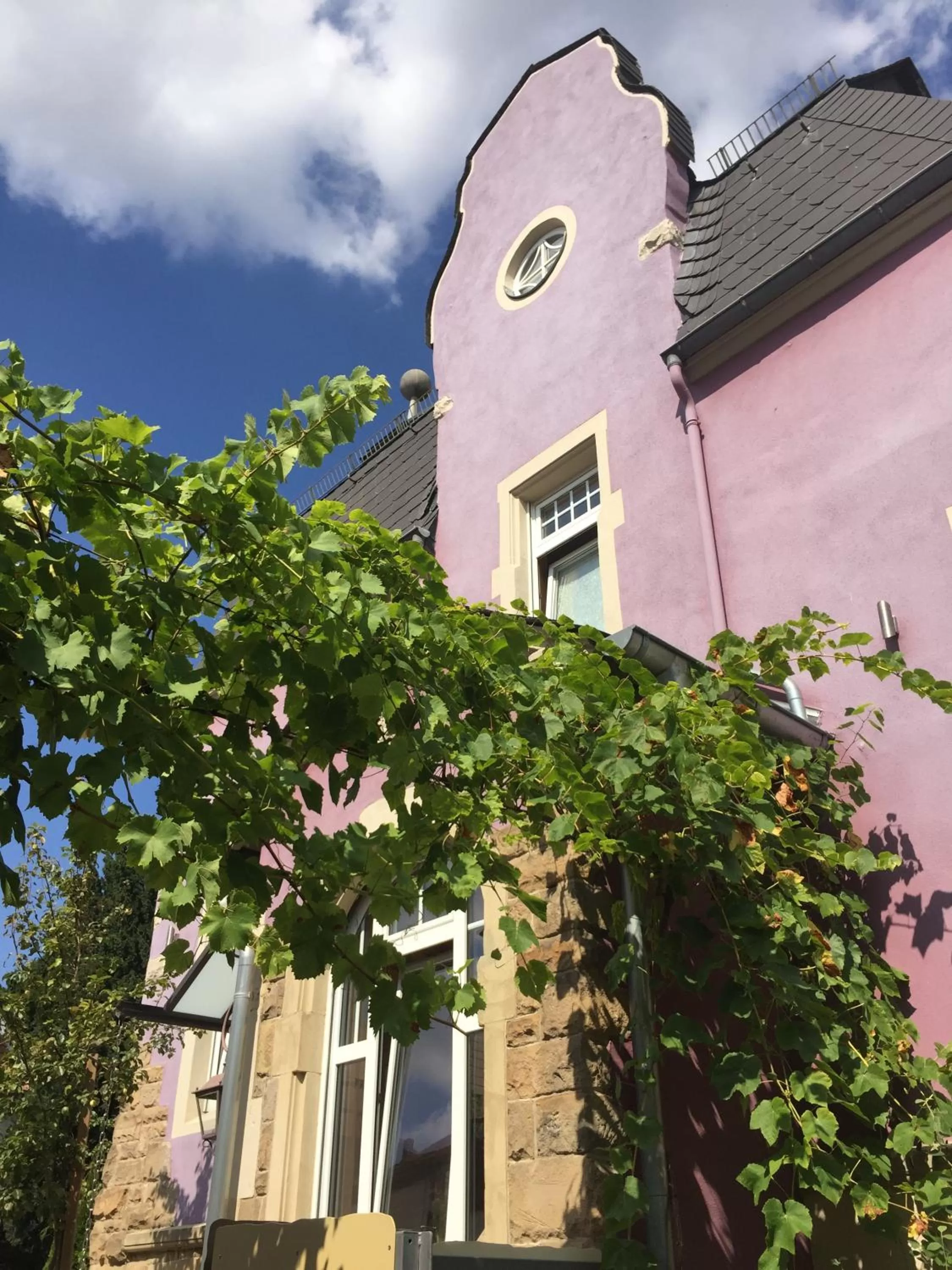 Property building in Jugendstil-Hof