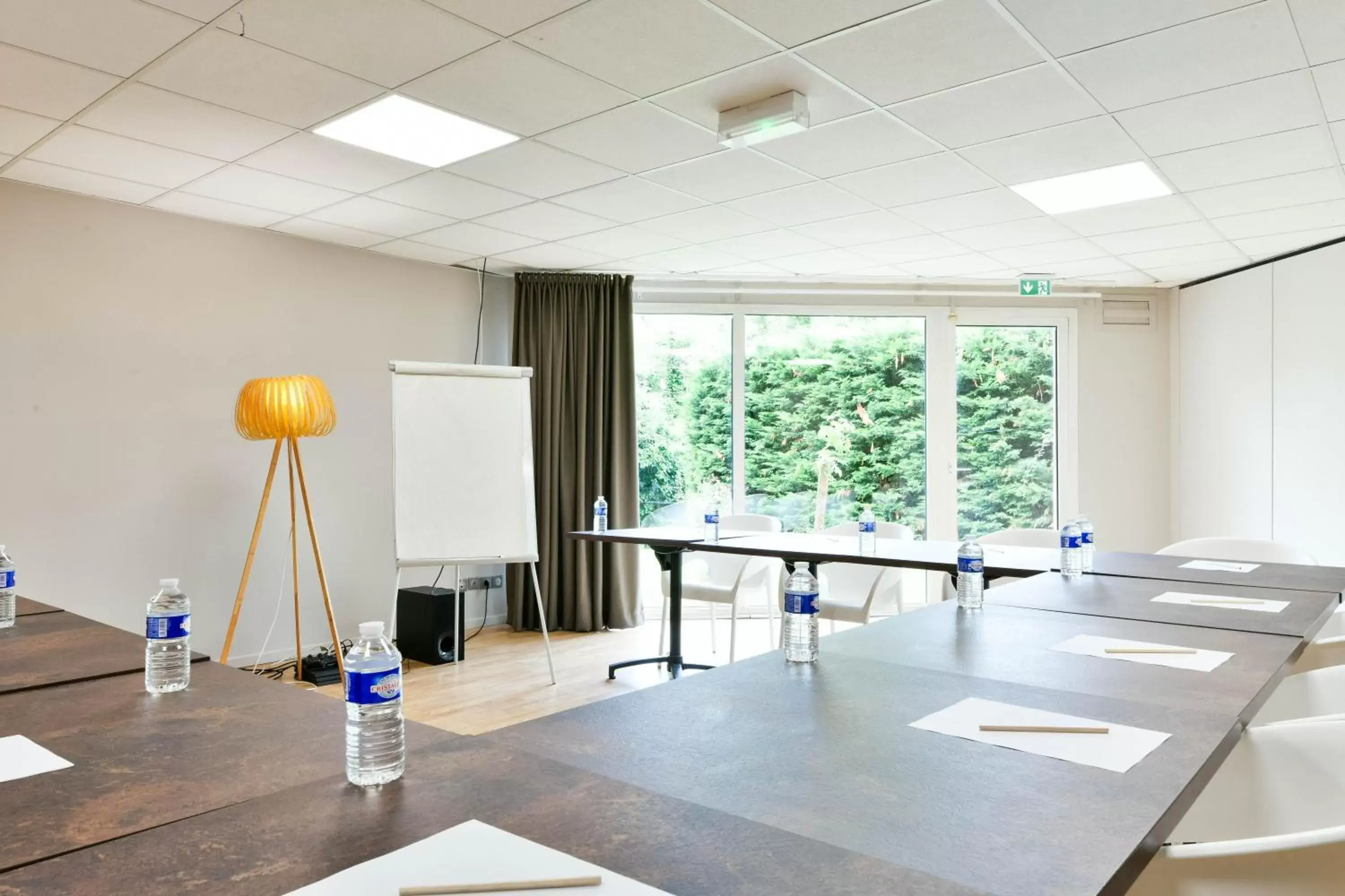 Meeting/conference room in Logis Hôtel & Restaurant Ludik