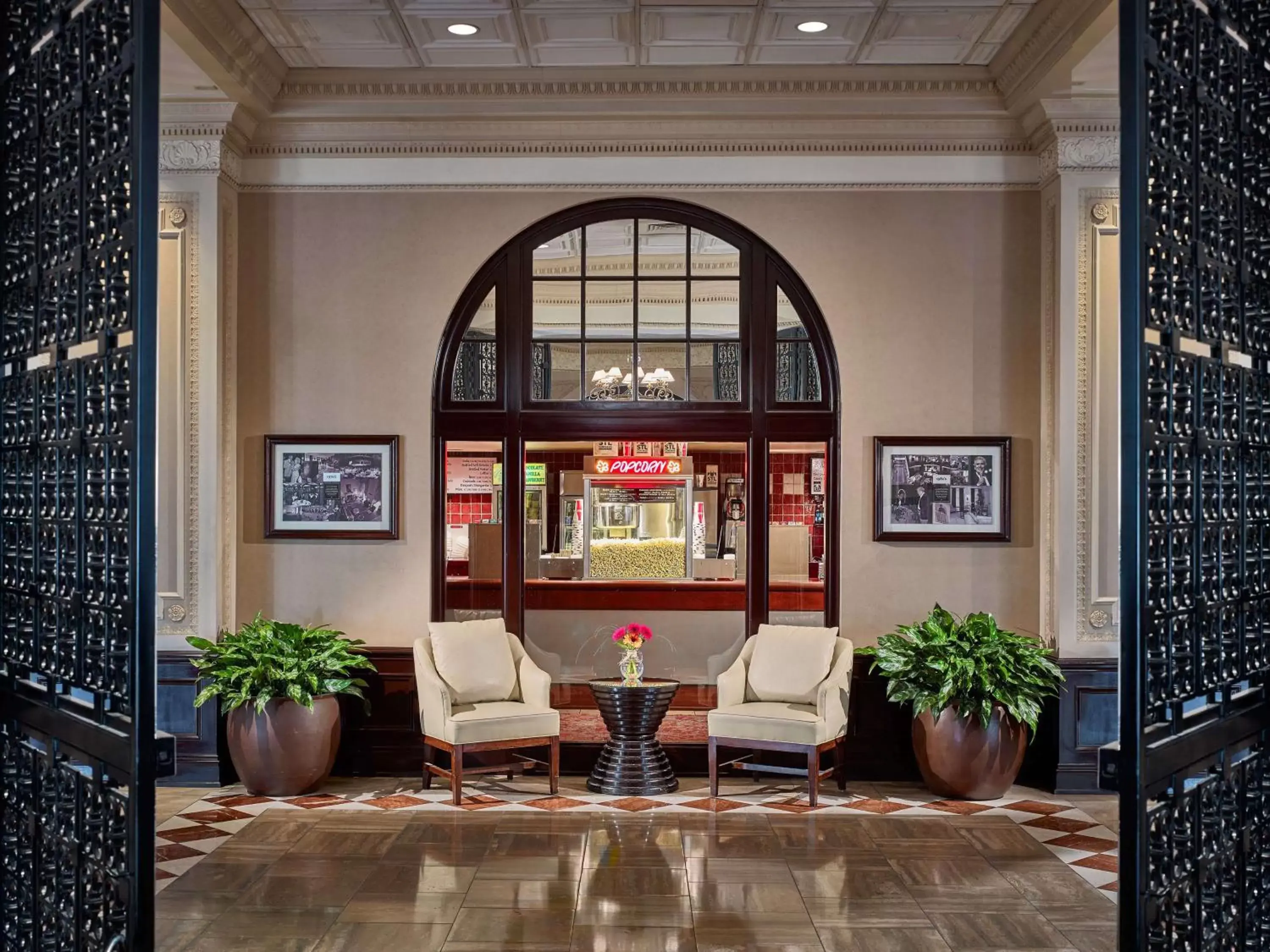 Property building in The Royal Sonesta Chase Park Plaza St Louis Property building in The Royal Sonesta Chase Park Plaza St Louis