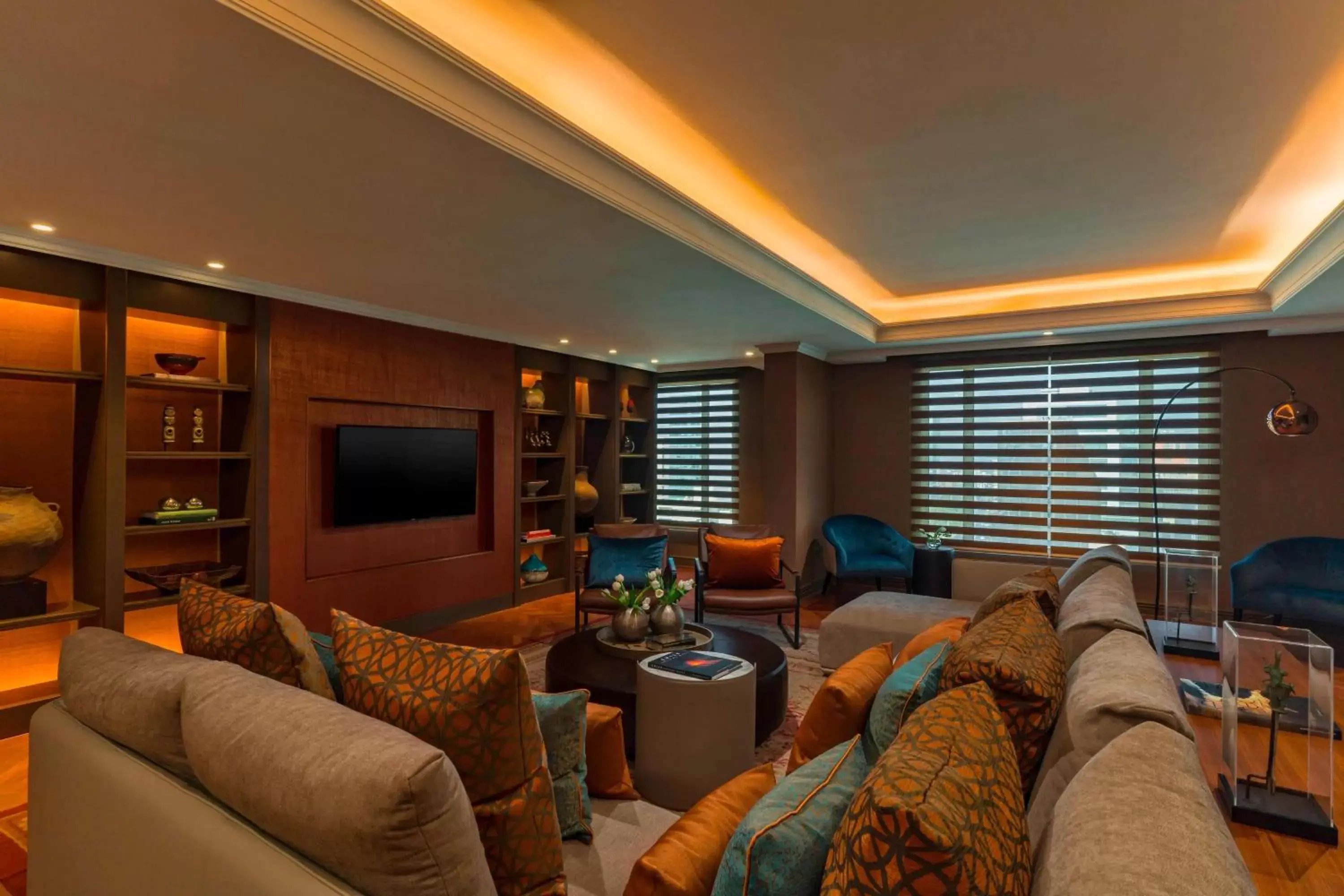 Living room, Seating Area in The Ritz-Carlton, Santiago