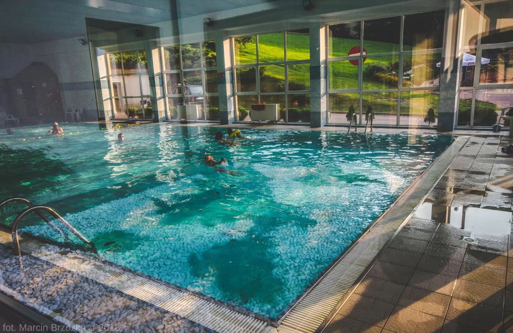 Spa and wellness centre/facilities in Hotel Kompleks Beskid z basenem i stokiem narciarskim - blisko Babiej Góry