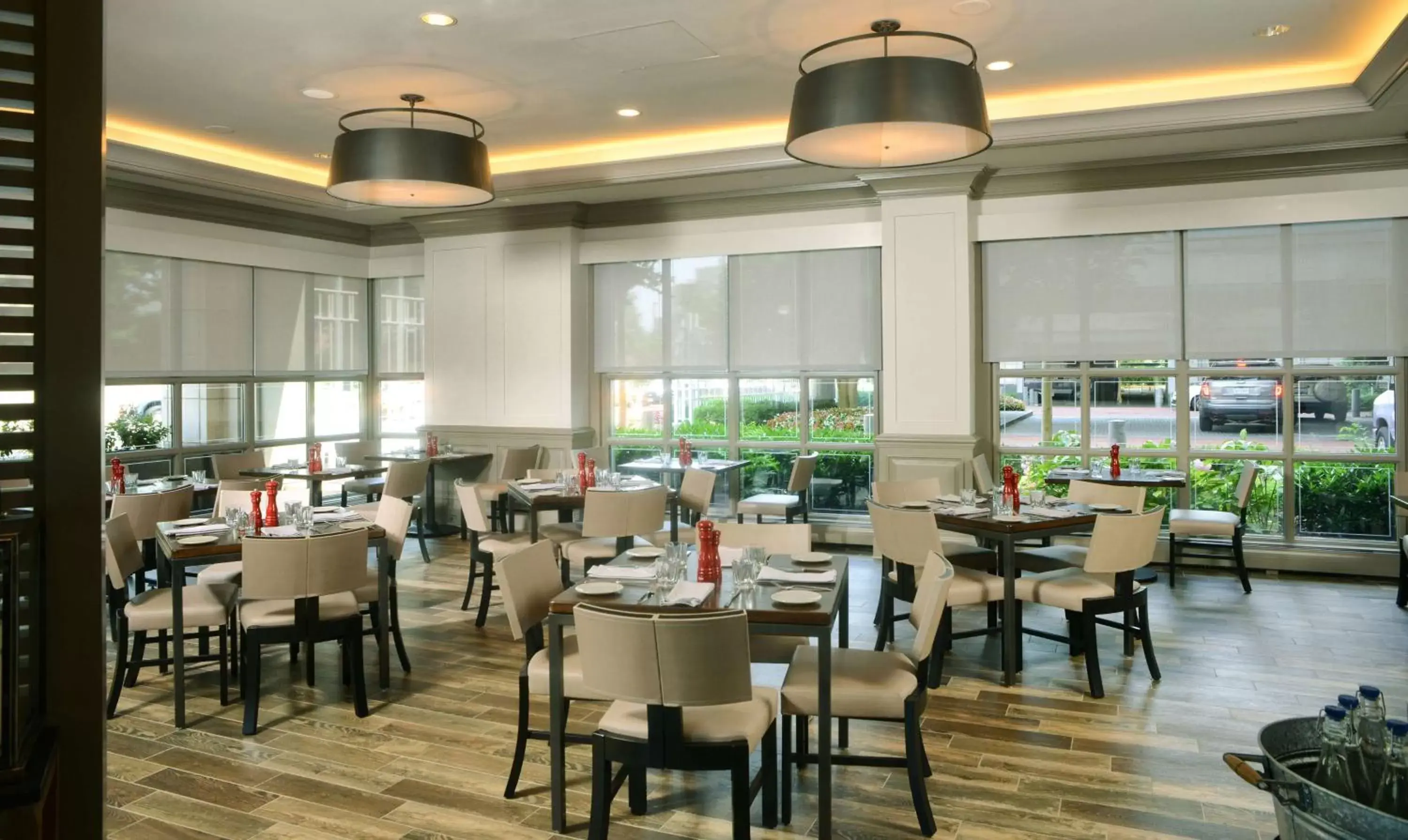 Restaurant/places to eat in Hyatt Regency Reston Restaurant/places to eat in Hyatt Regency Reston