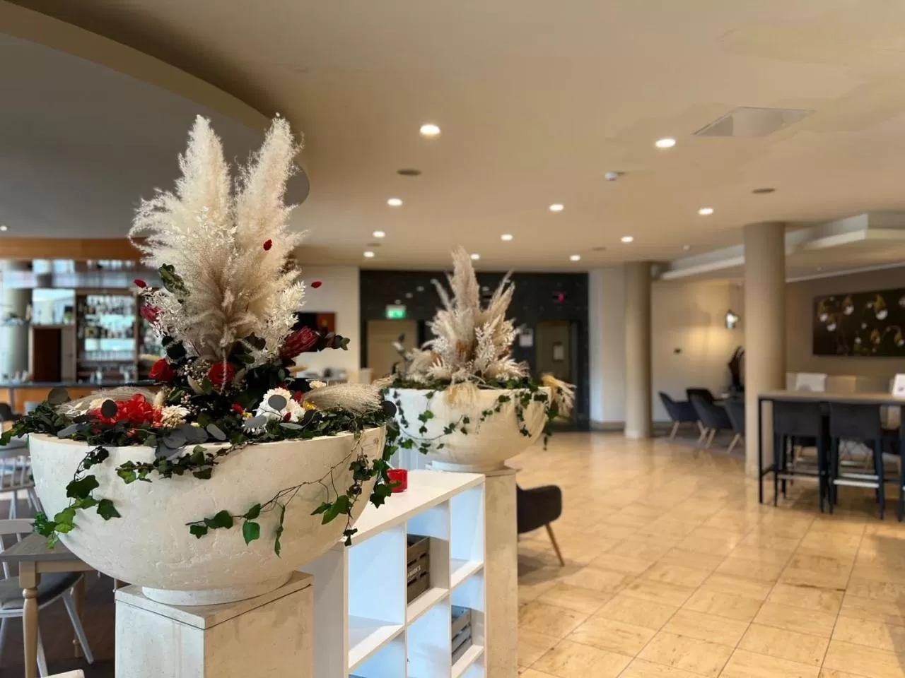 Lobby or reception in Vienna House by Wyndham Baltic Stralsund