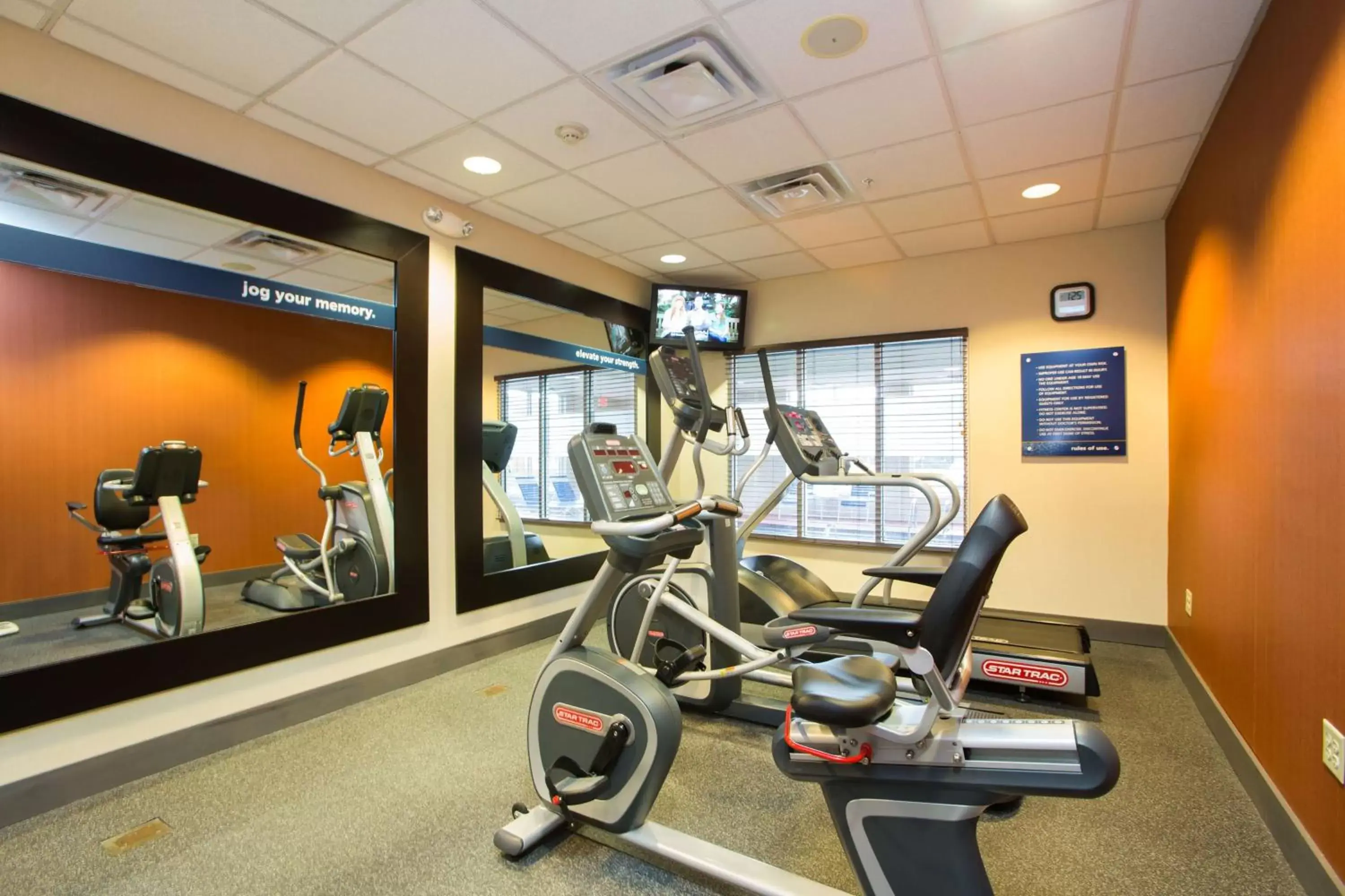 Fitness centre/facilities, Fitness Center/Facilities in Hampton Inn & Suites Savannah - I-95 South - Gateway