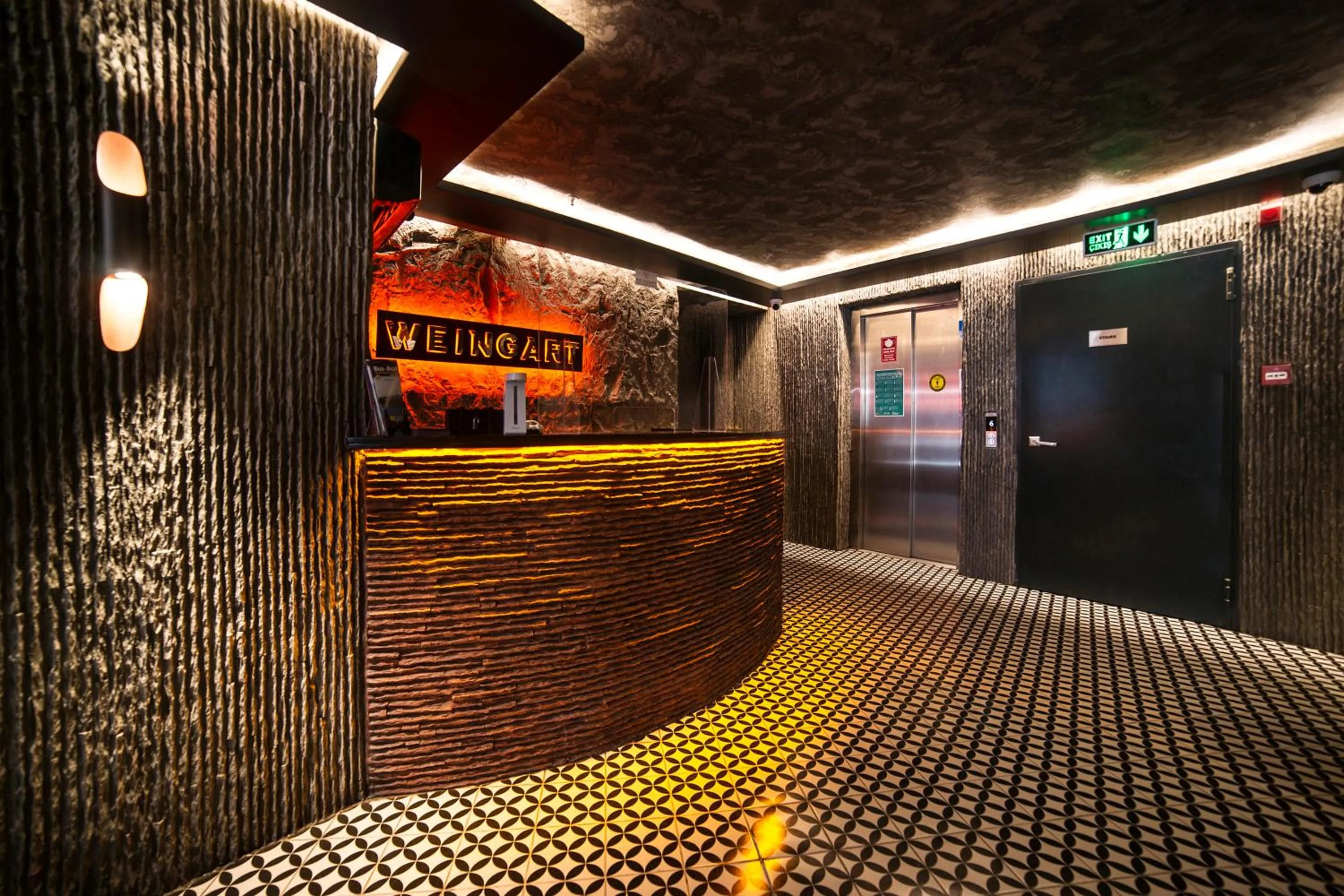 Lobby or reception in Weingart Istanbul