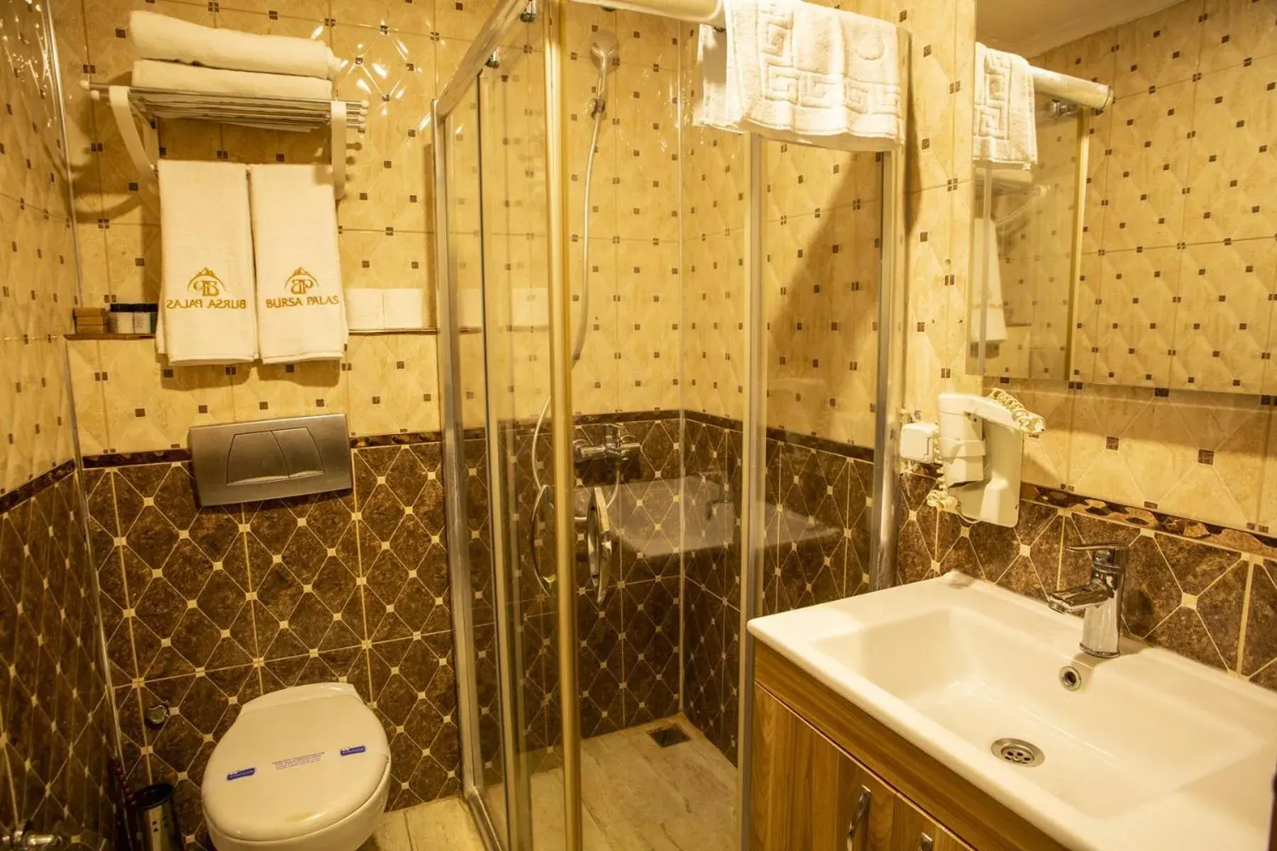 Bathroom in Bursa Palas Hotel