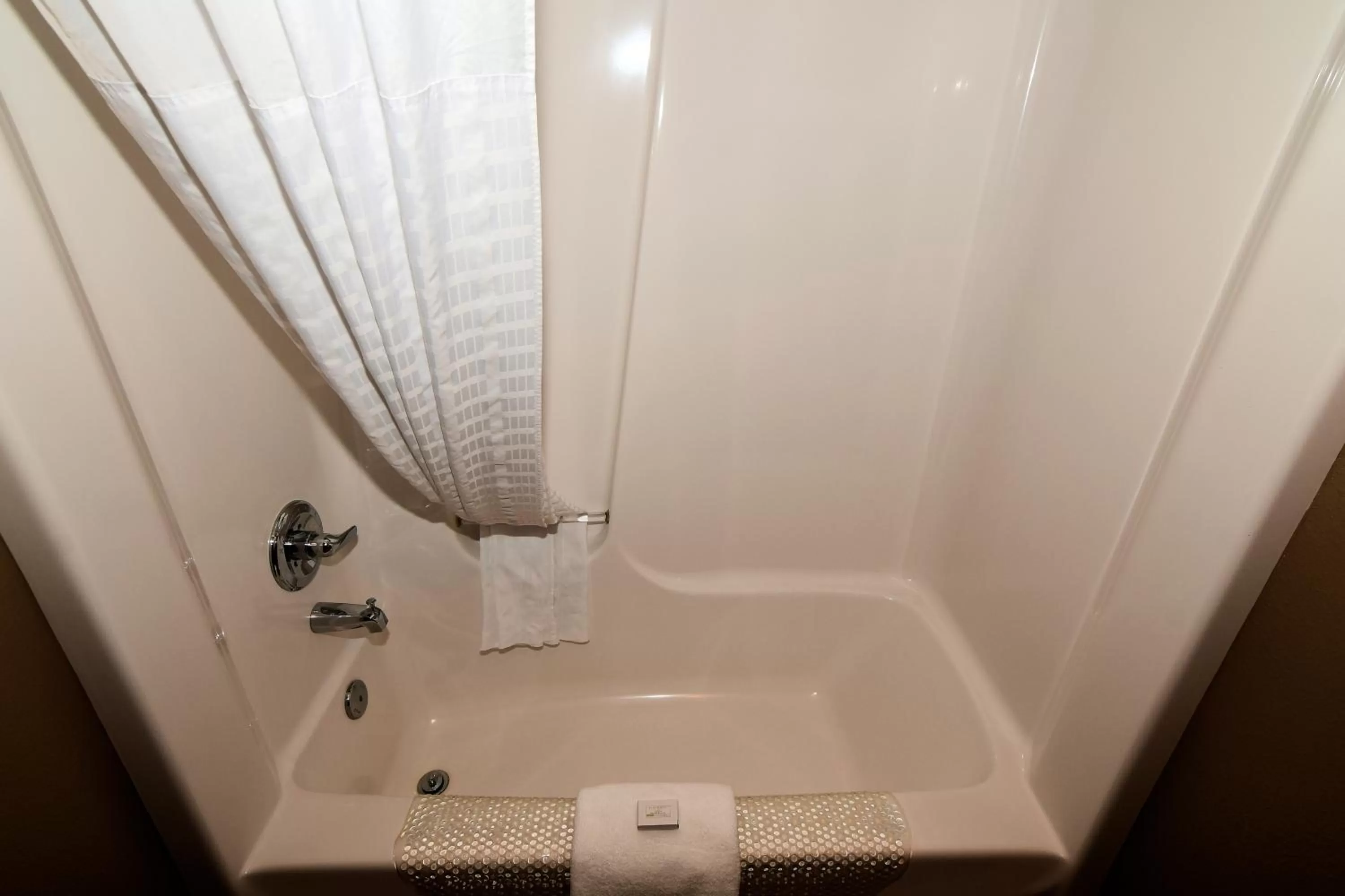 Bathroom in Cobblestone Inn & Suites - Denison | Majestic Hills