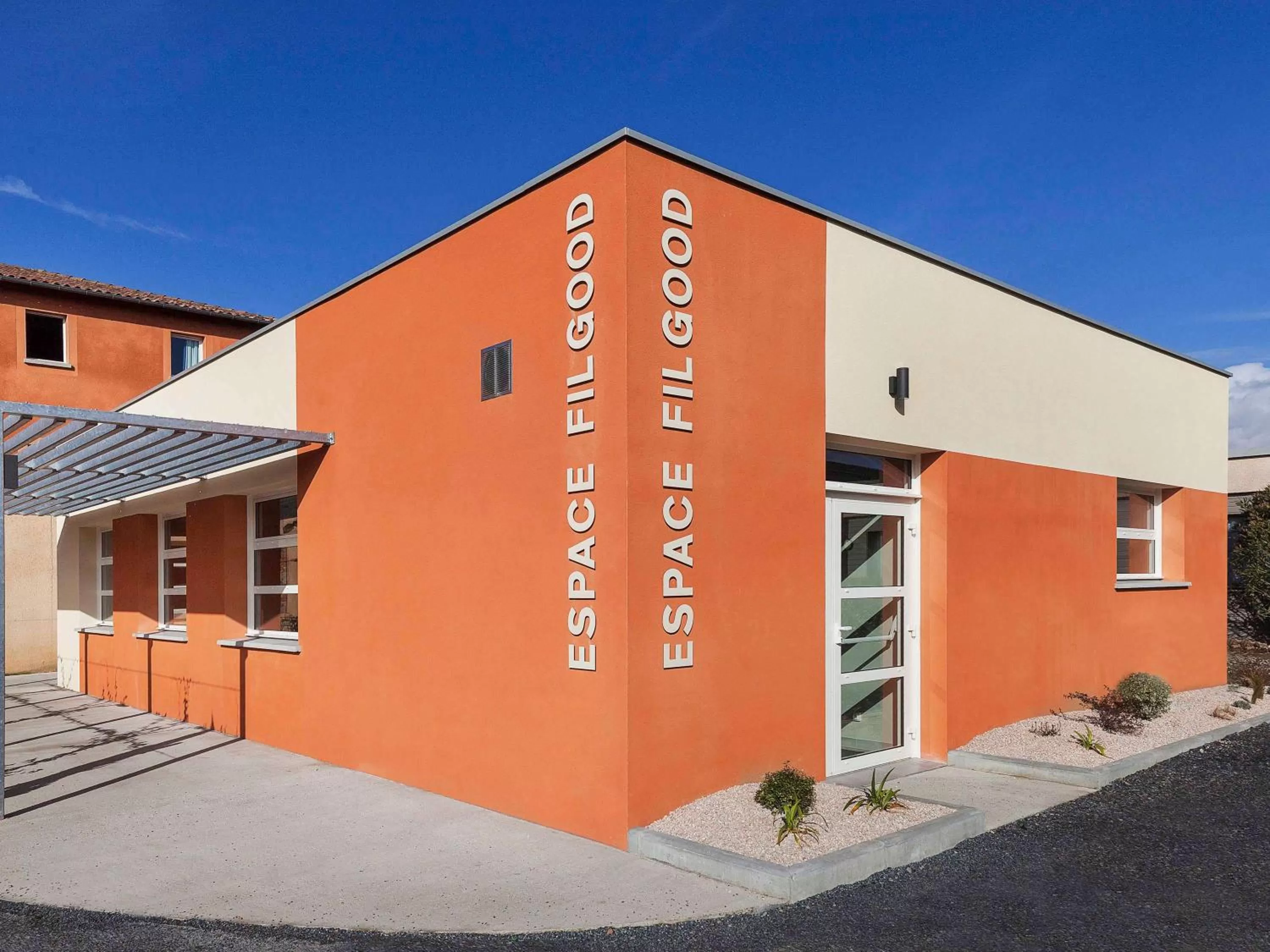 On site in ibis Styles Toulouse Lavaur