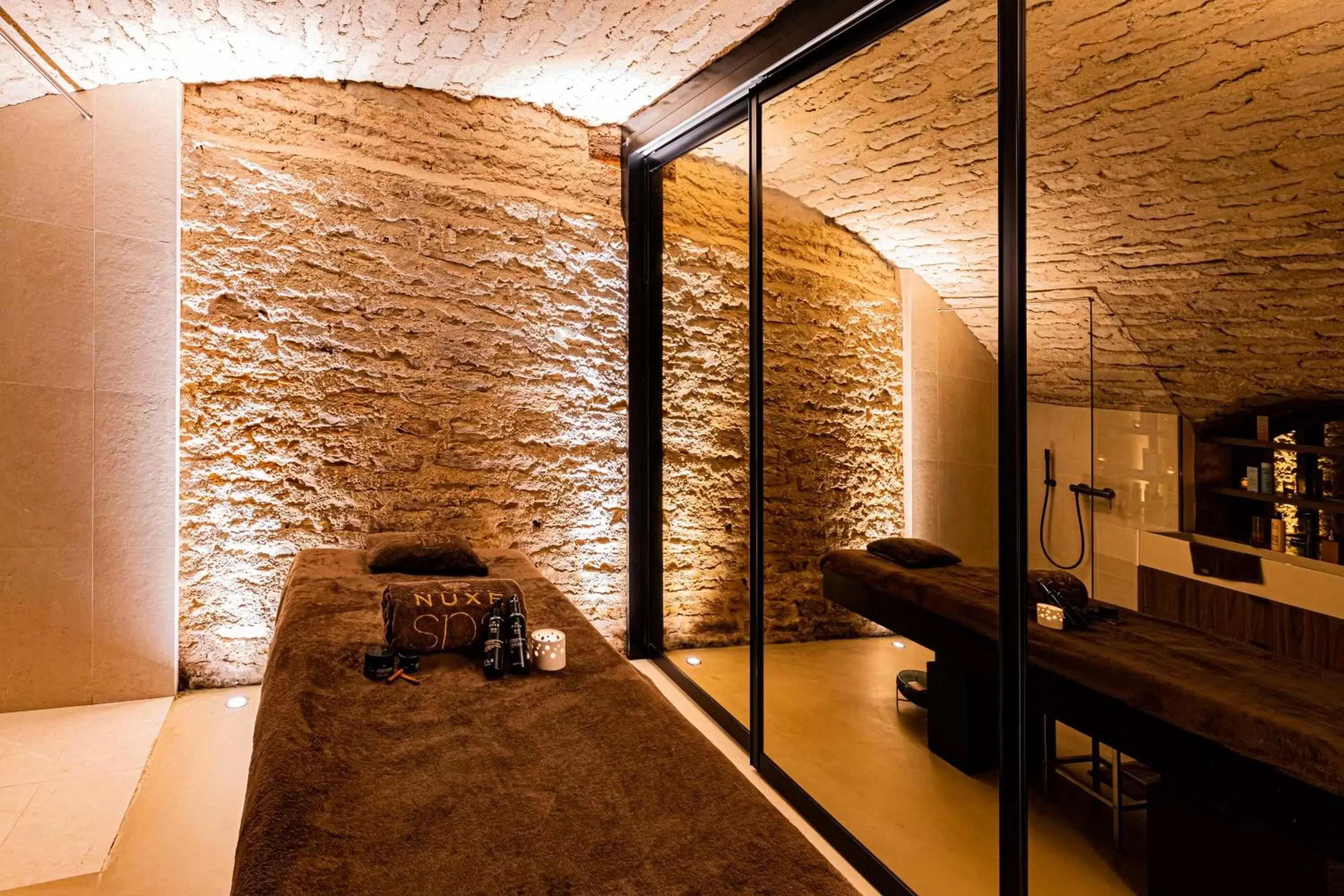 Massage in Hostellerie Cèdre & Spa Beaune