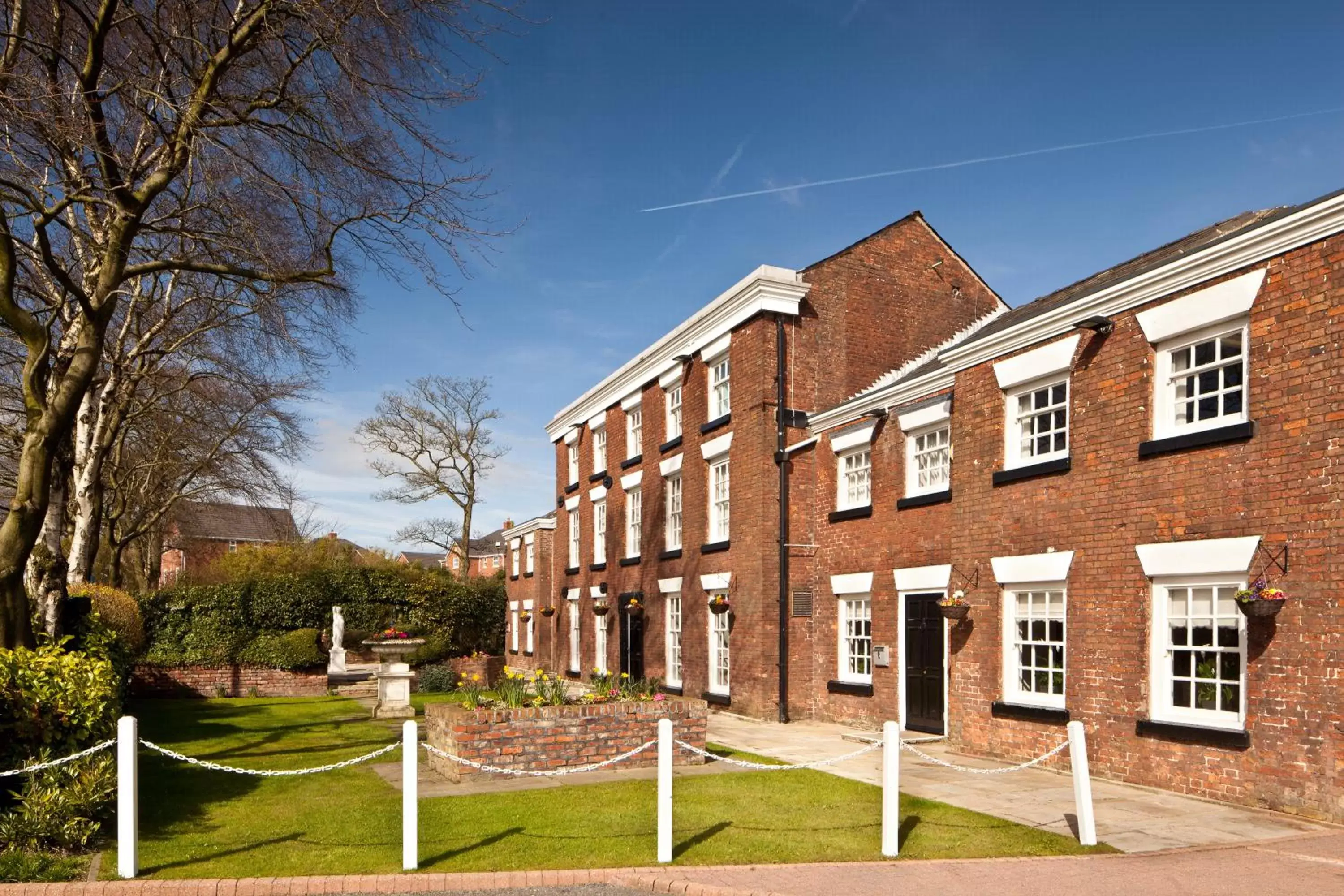 Facade/entrance, Property Building in Mercure Bolton Georgian House Hotel