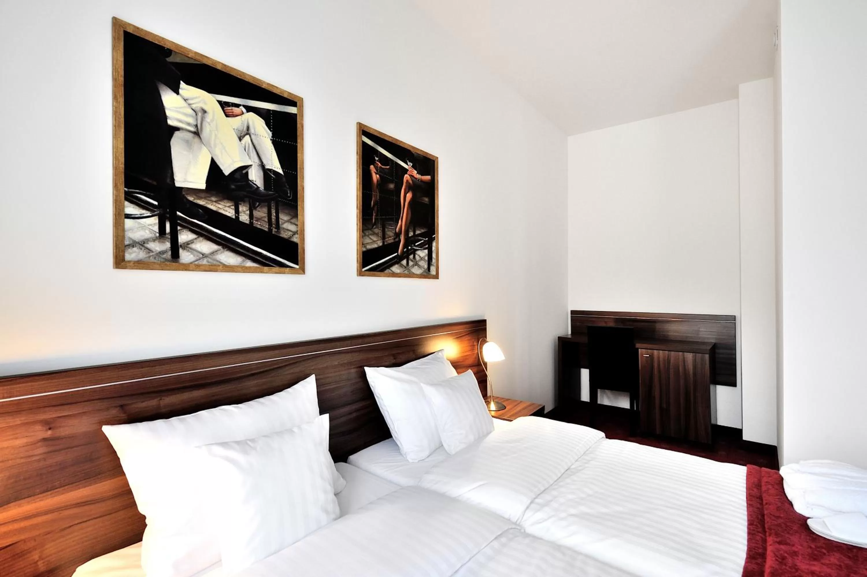 Bedroom, Bed in Hotel Centrum Sosnowiec