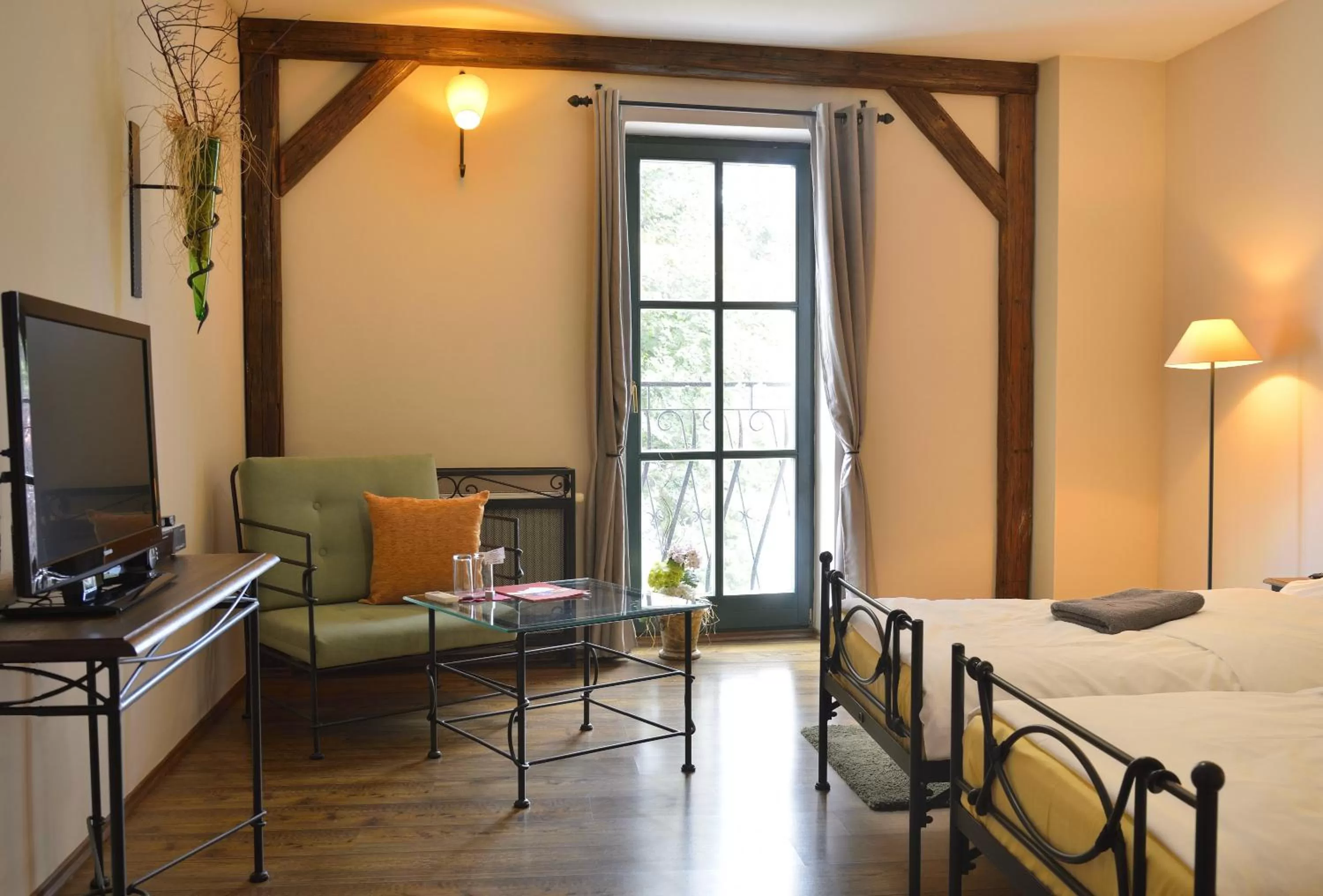 Bed in Hotel Via Ironia