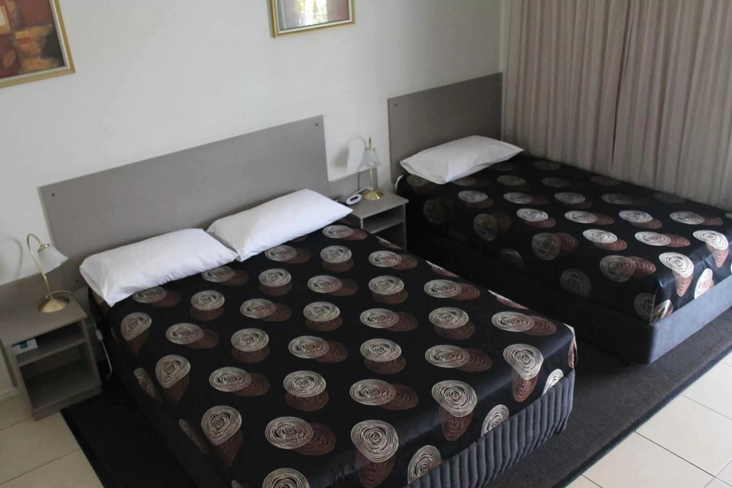 Bedroom, Bed in Blackwater Motor Inn