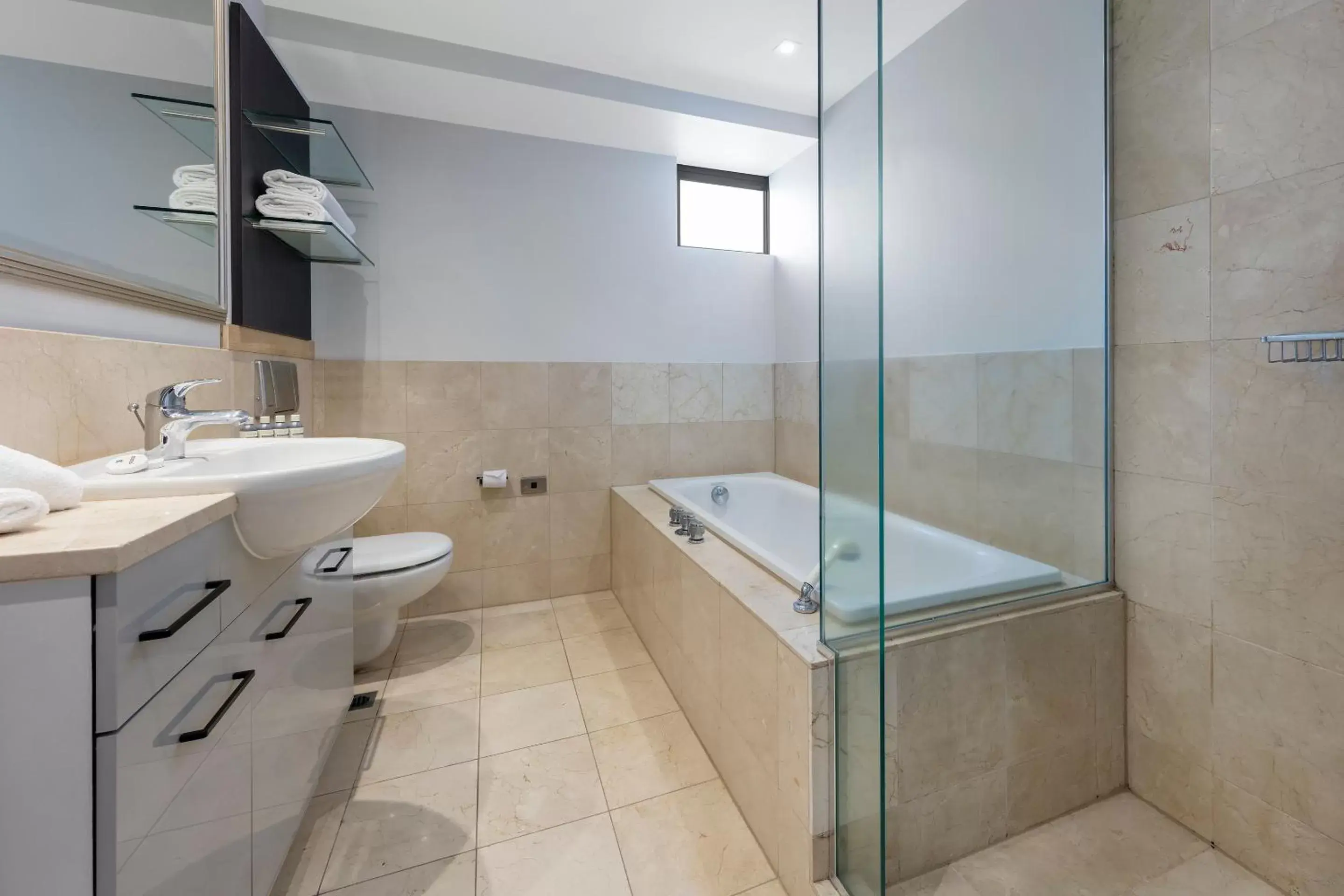 Toilet, Bathroom in Avani Metropolis Auckland Residences