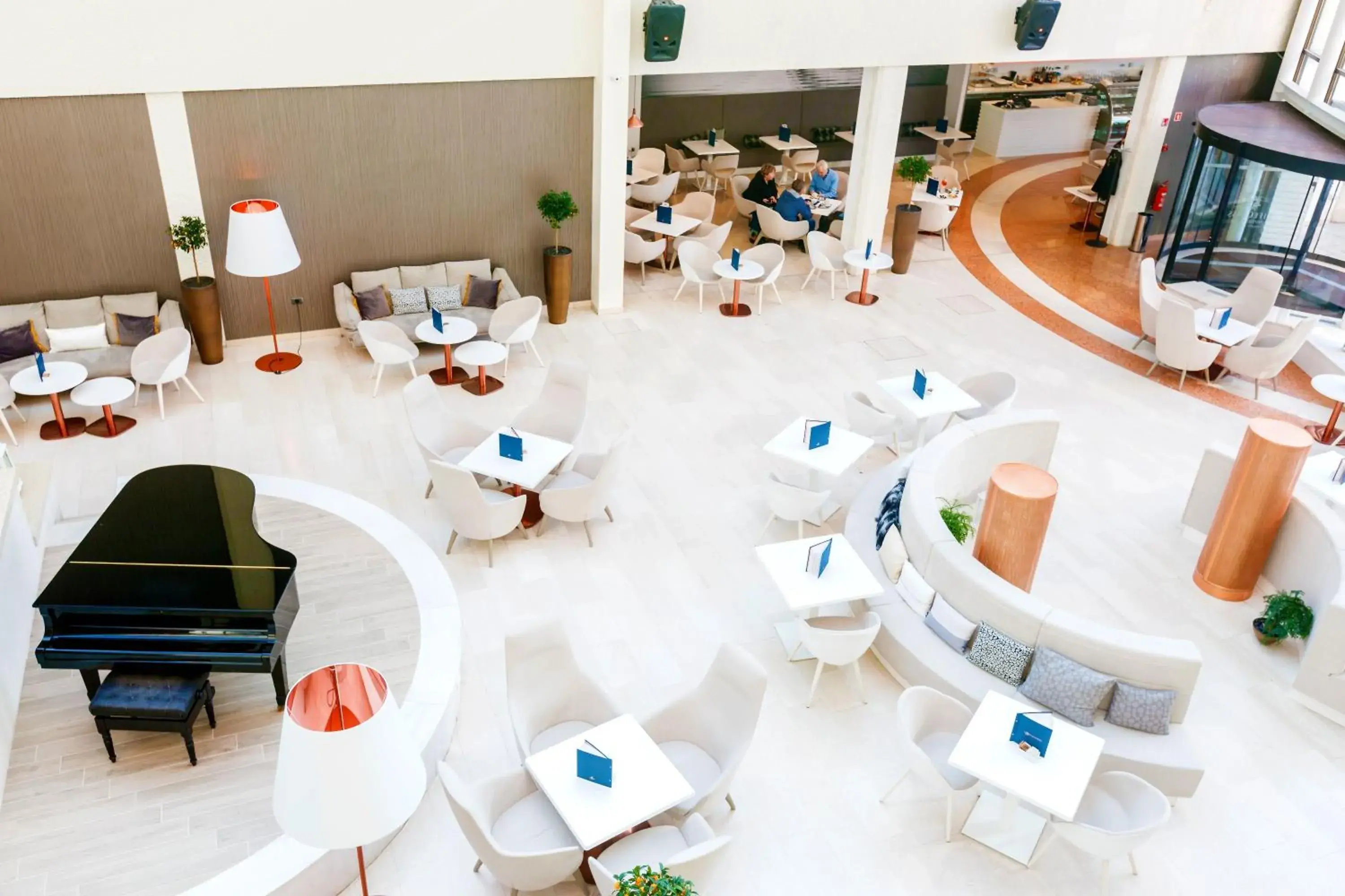 Lounge or bar in Grand Hotel Portoroz 4* superior – Terme & Wellness LifeClass Lounge or bar in Grand Hotel Portoroz 4* superior – Terme & Wellness LifeClass