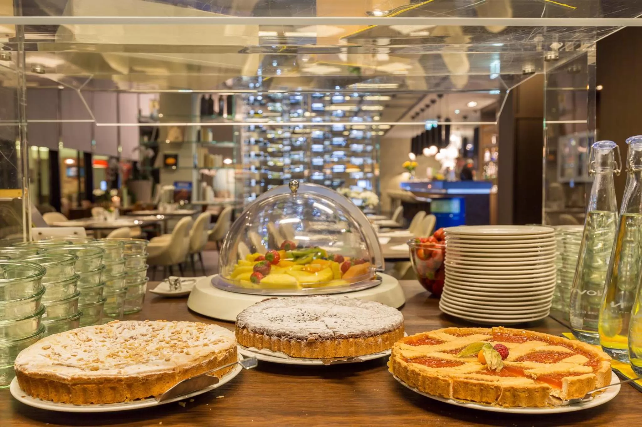 Continental breakfast in Novotel Lugano Paradiso
