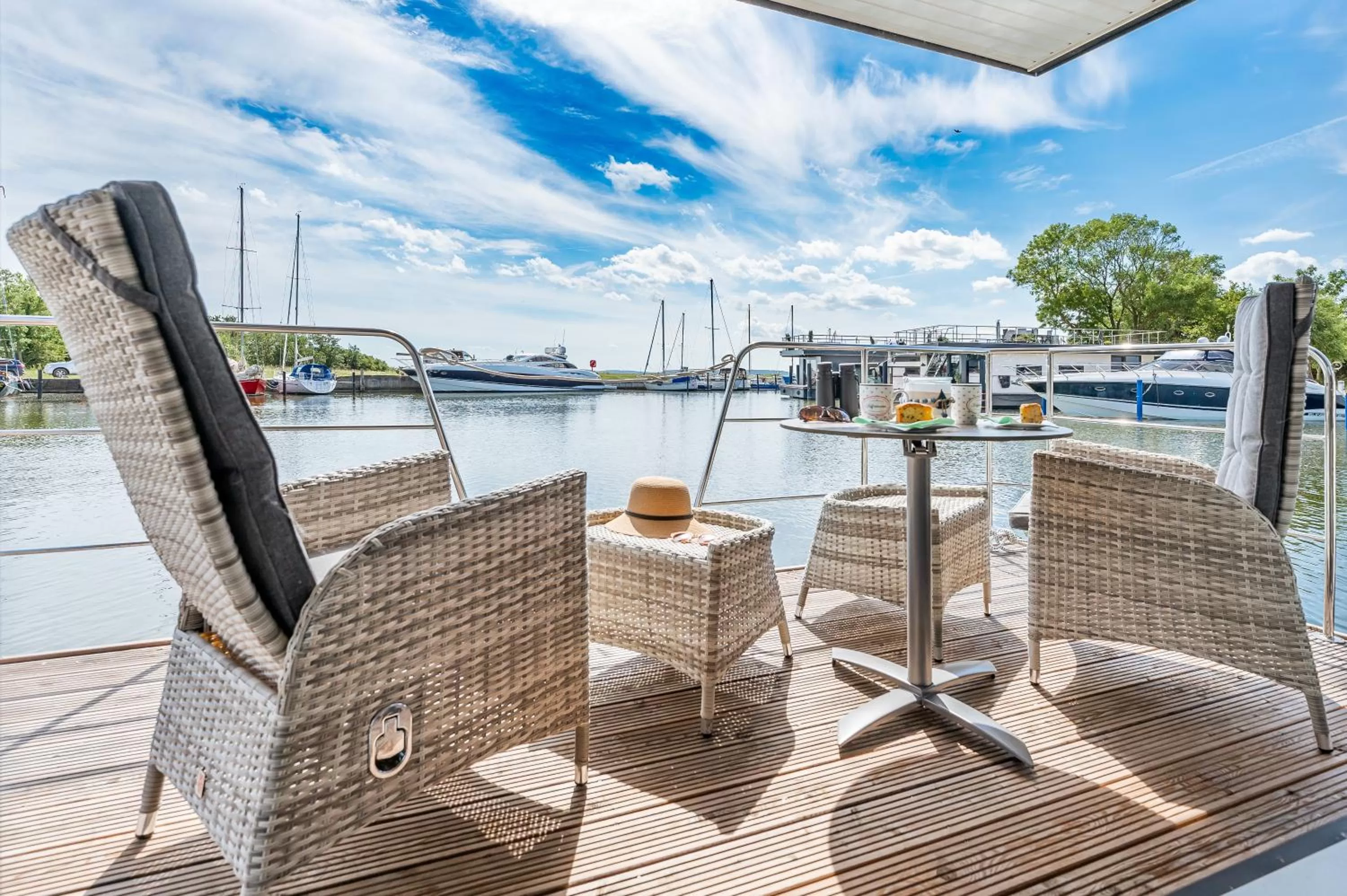 Day in Marina Martinshafen