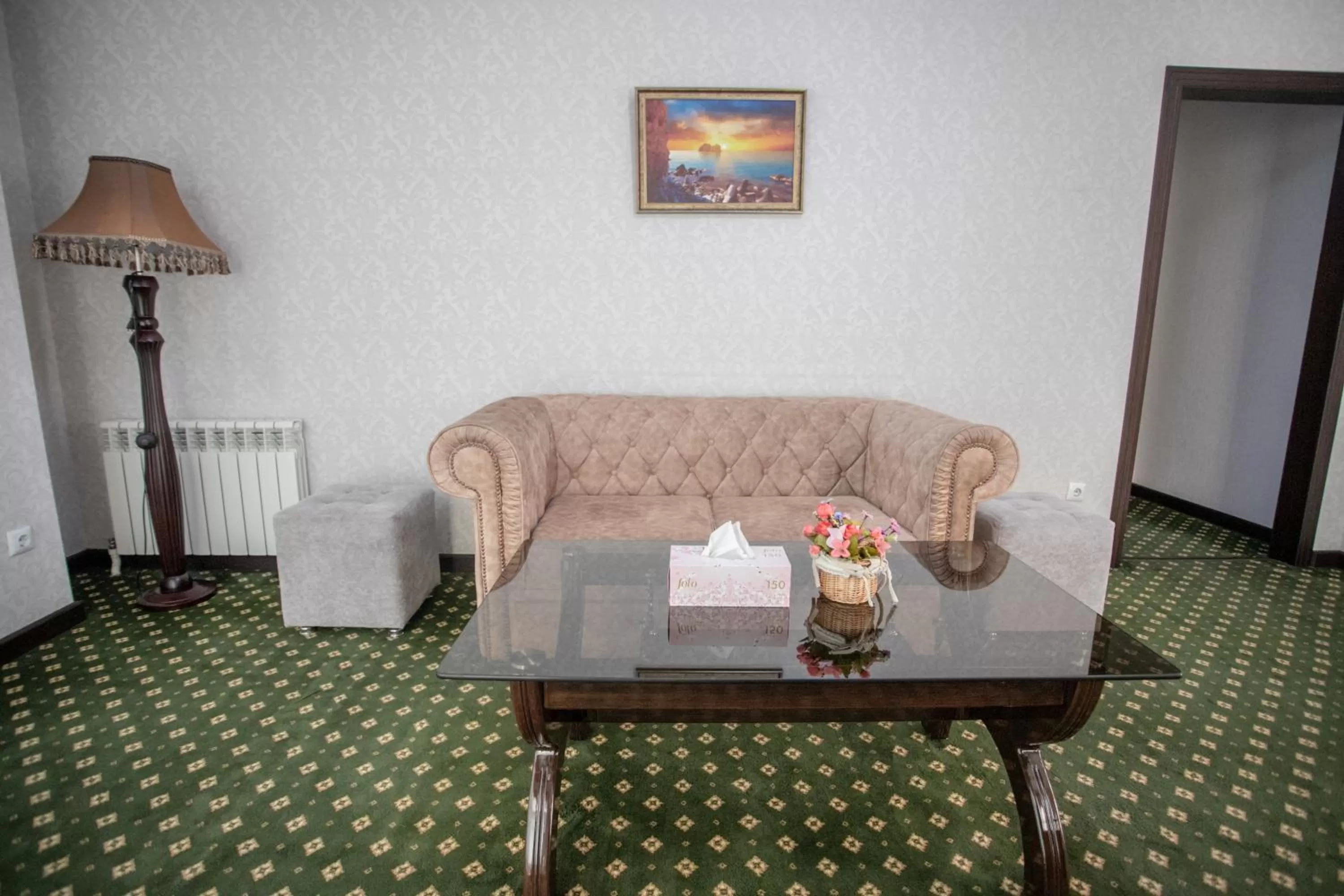 Living room in Gloria Hotel