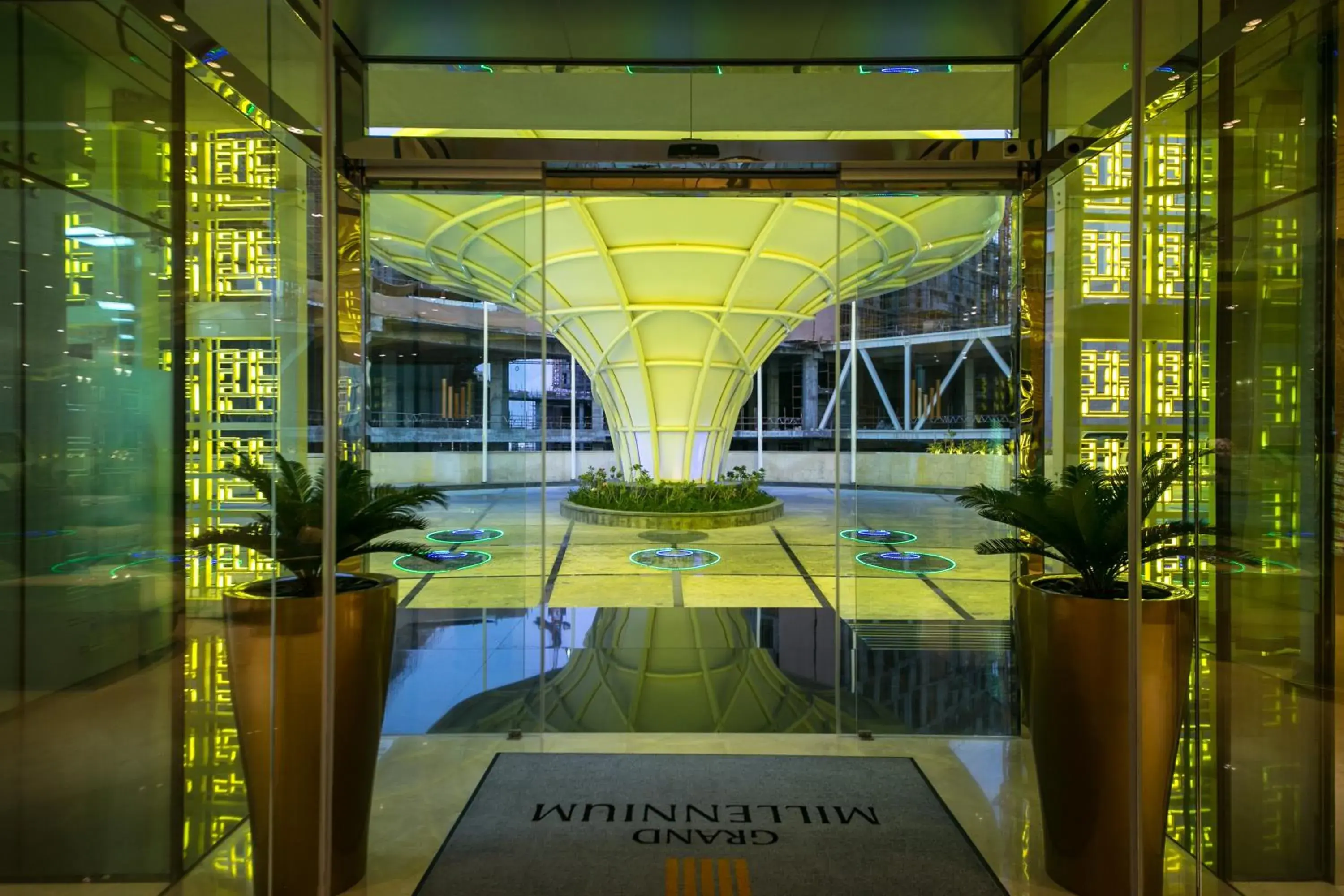 Facade/entrance in Grand Millennium Muscat