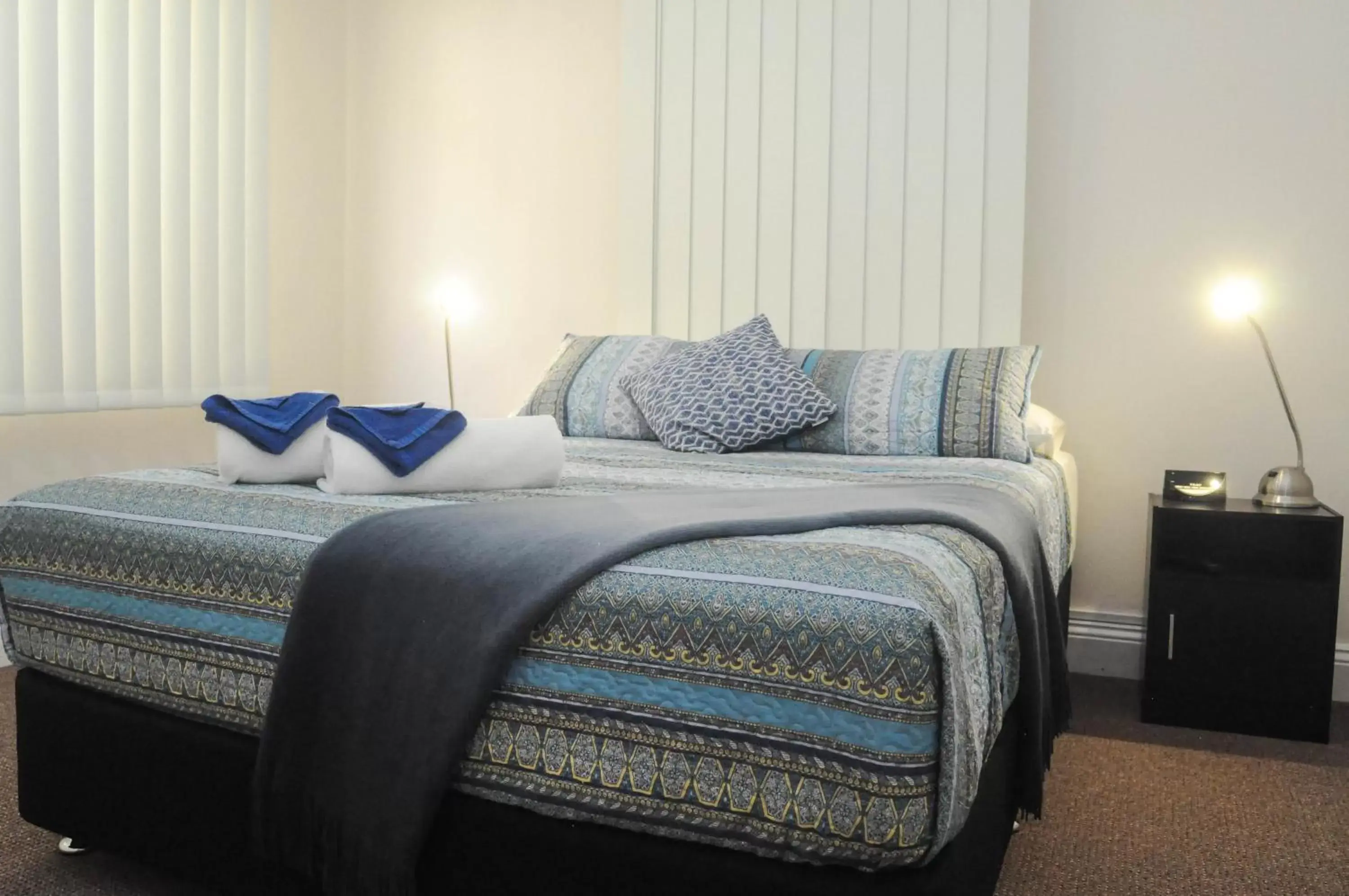 Bedroom, Bed in Dubbo RSL Club Motel