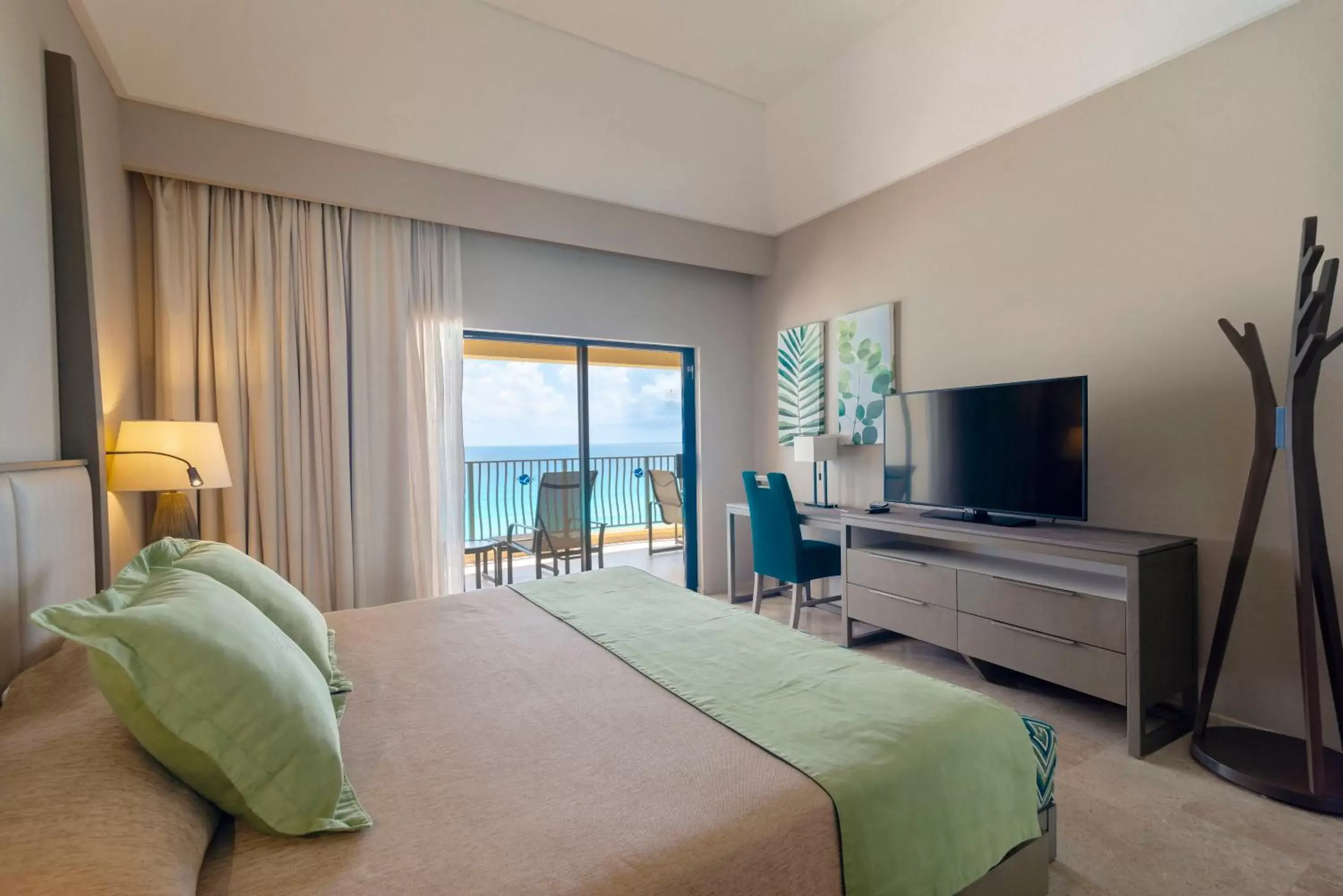 Bedroom in The Royal Sands Resort & Spa