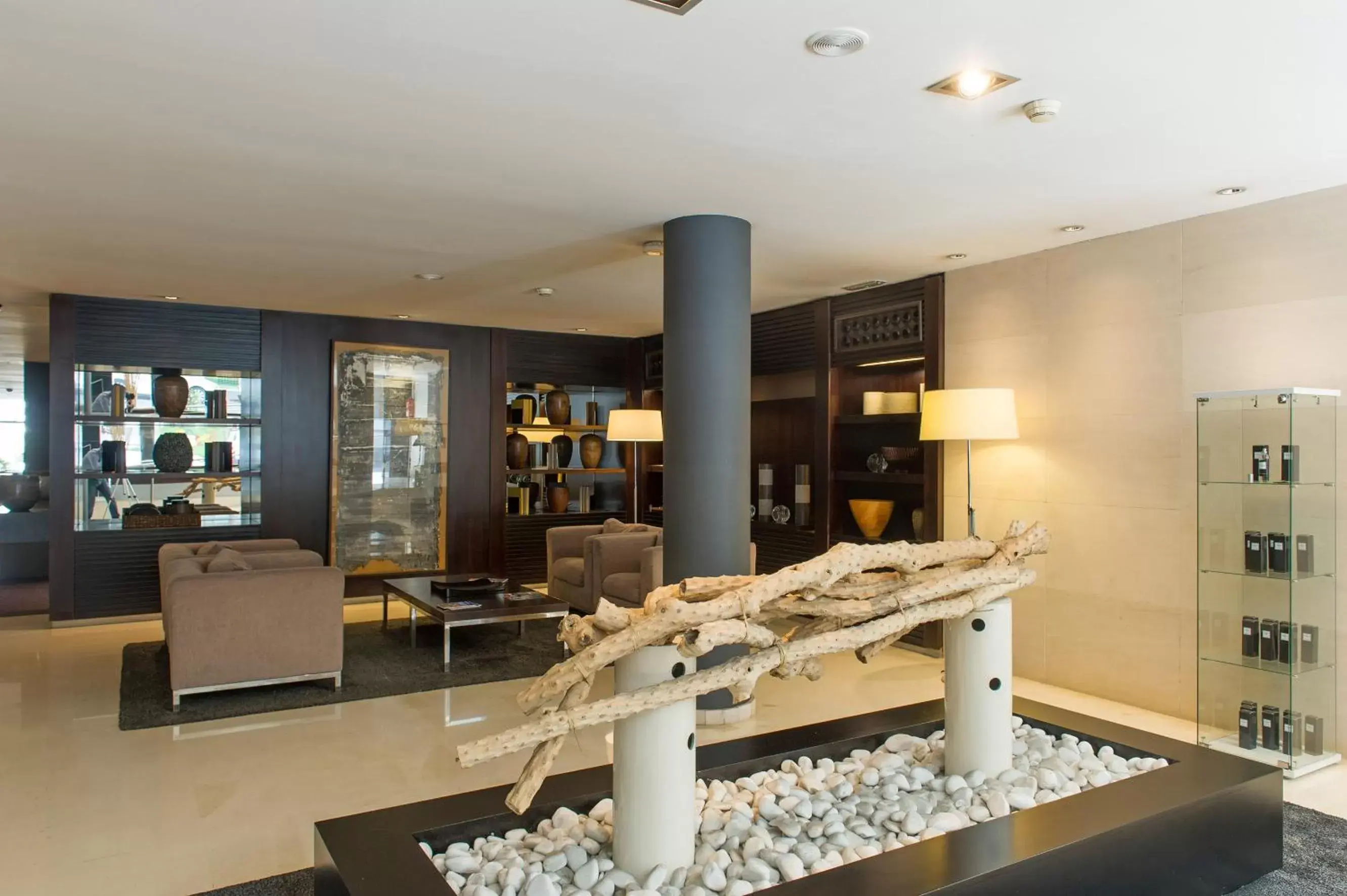 Lobby or reception in Hotel Vilamarí