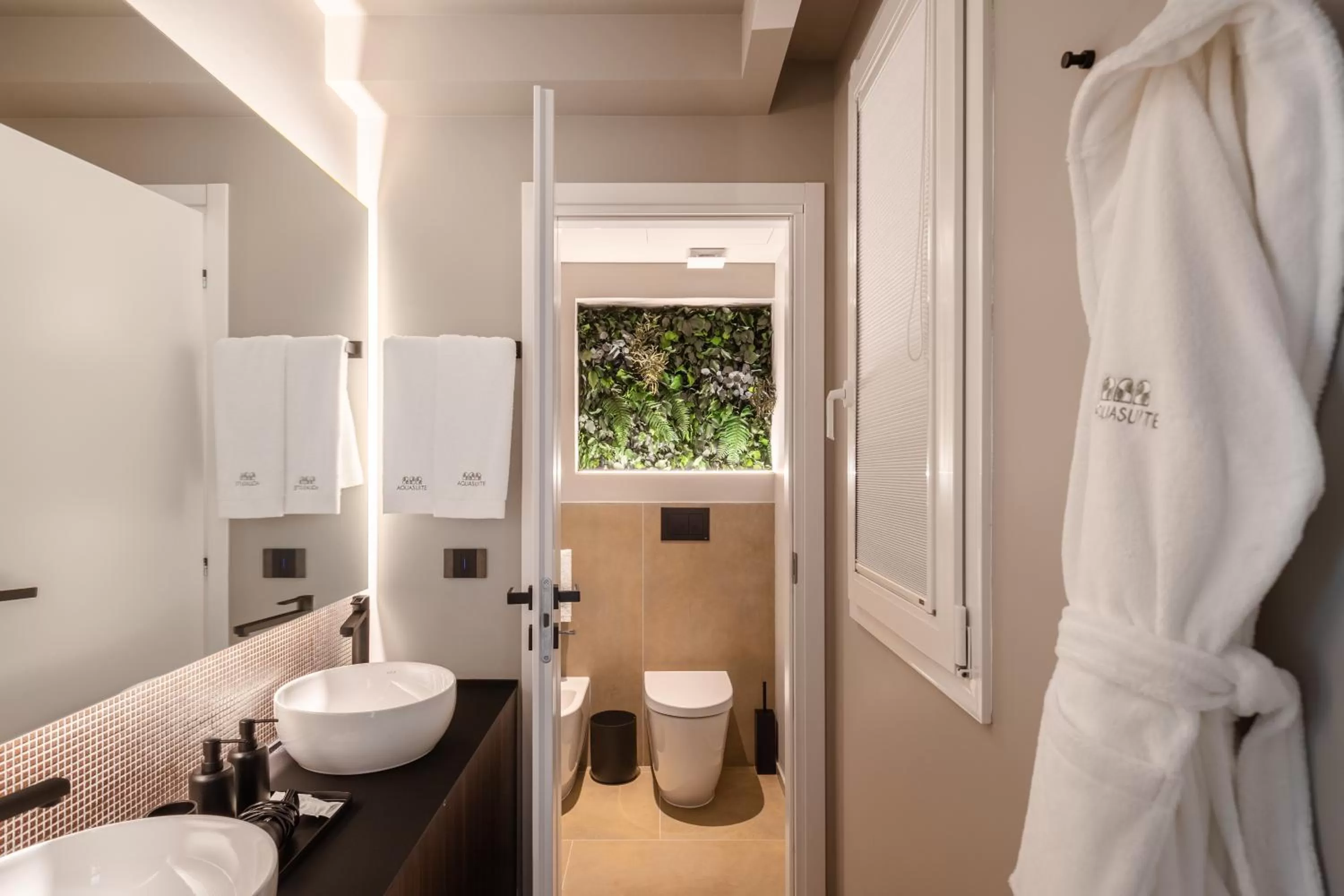 Bathroom in Aquasuite