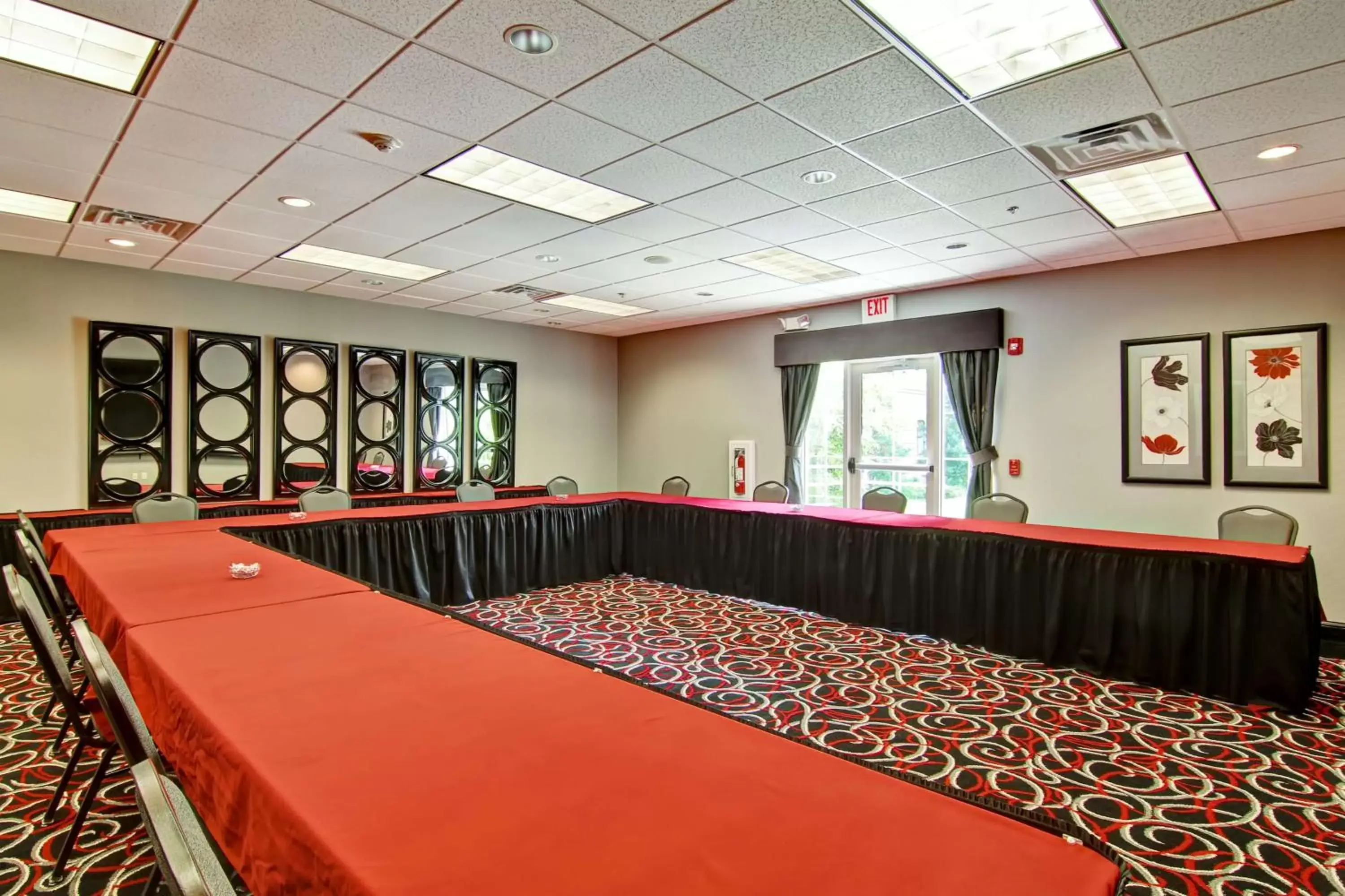 Meeting/conference room in Homewood Suites by Hilton Leesburg