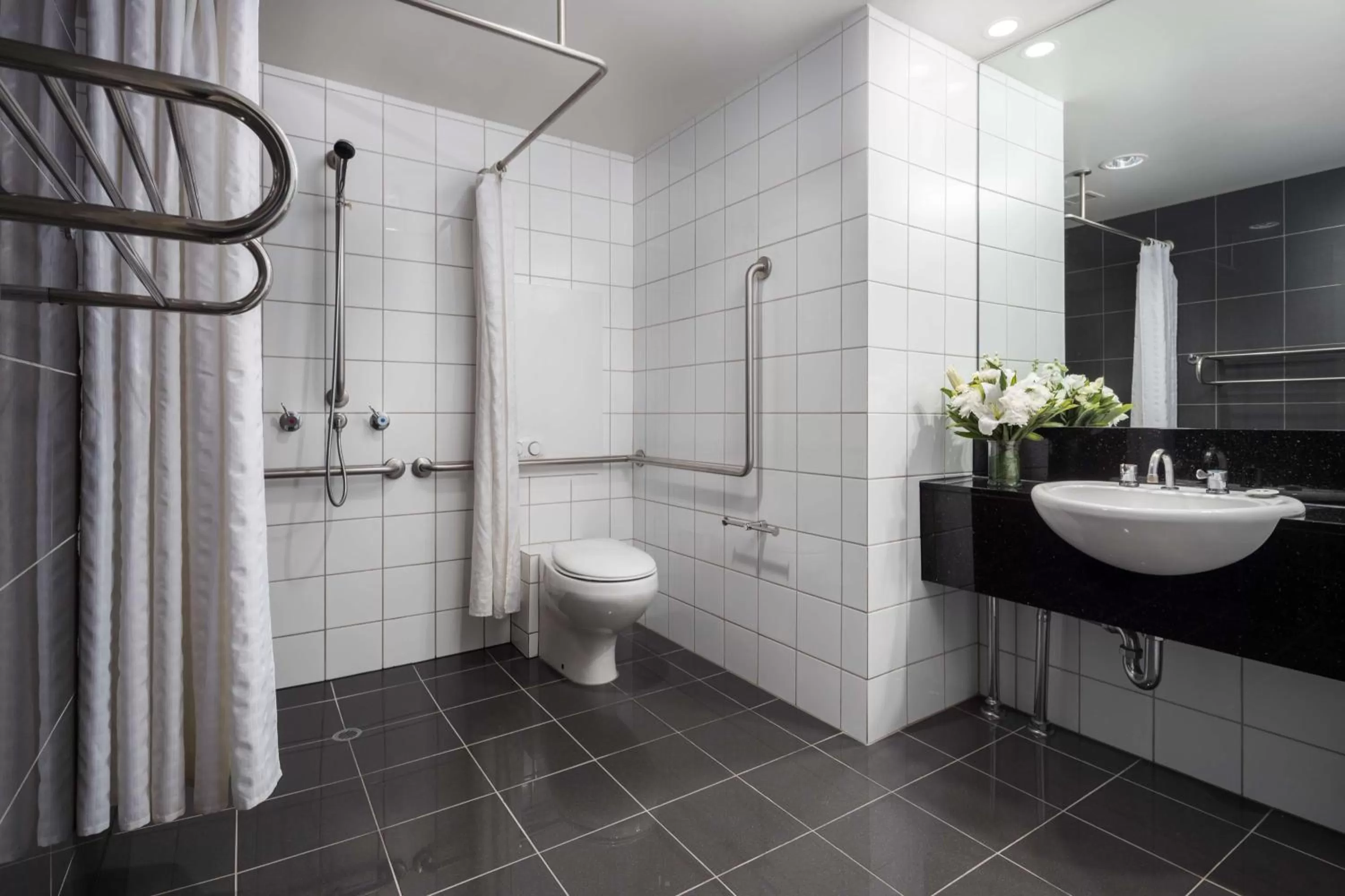 Shower in Rydges Darwin Central