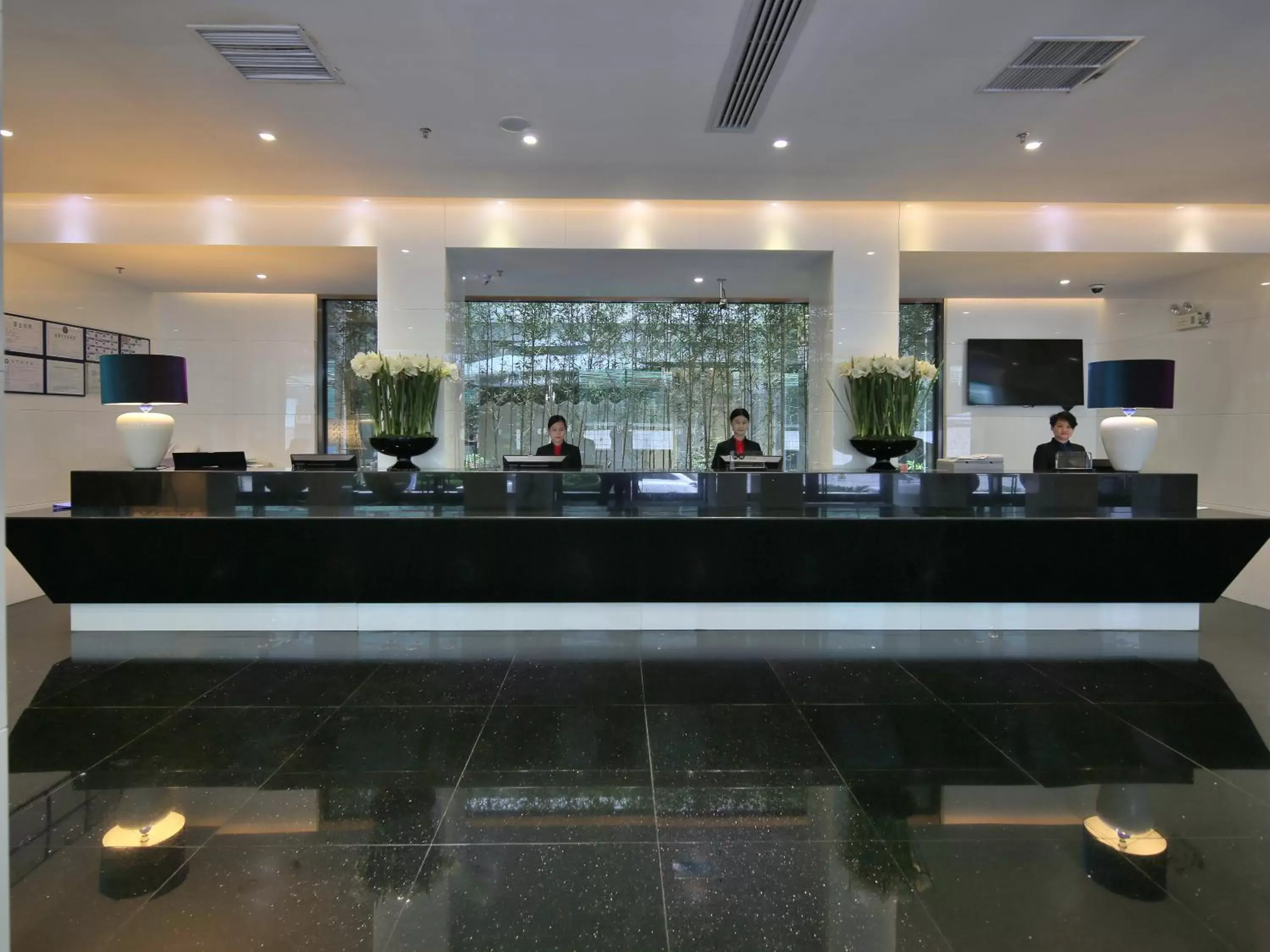 Lobby or reception, Restaurant/Places to Eat in Paco Hotel Ouzhuang Metro Guangzhou-Free shuttle to Canton fair