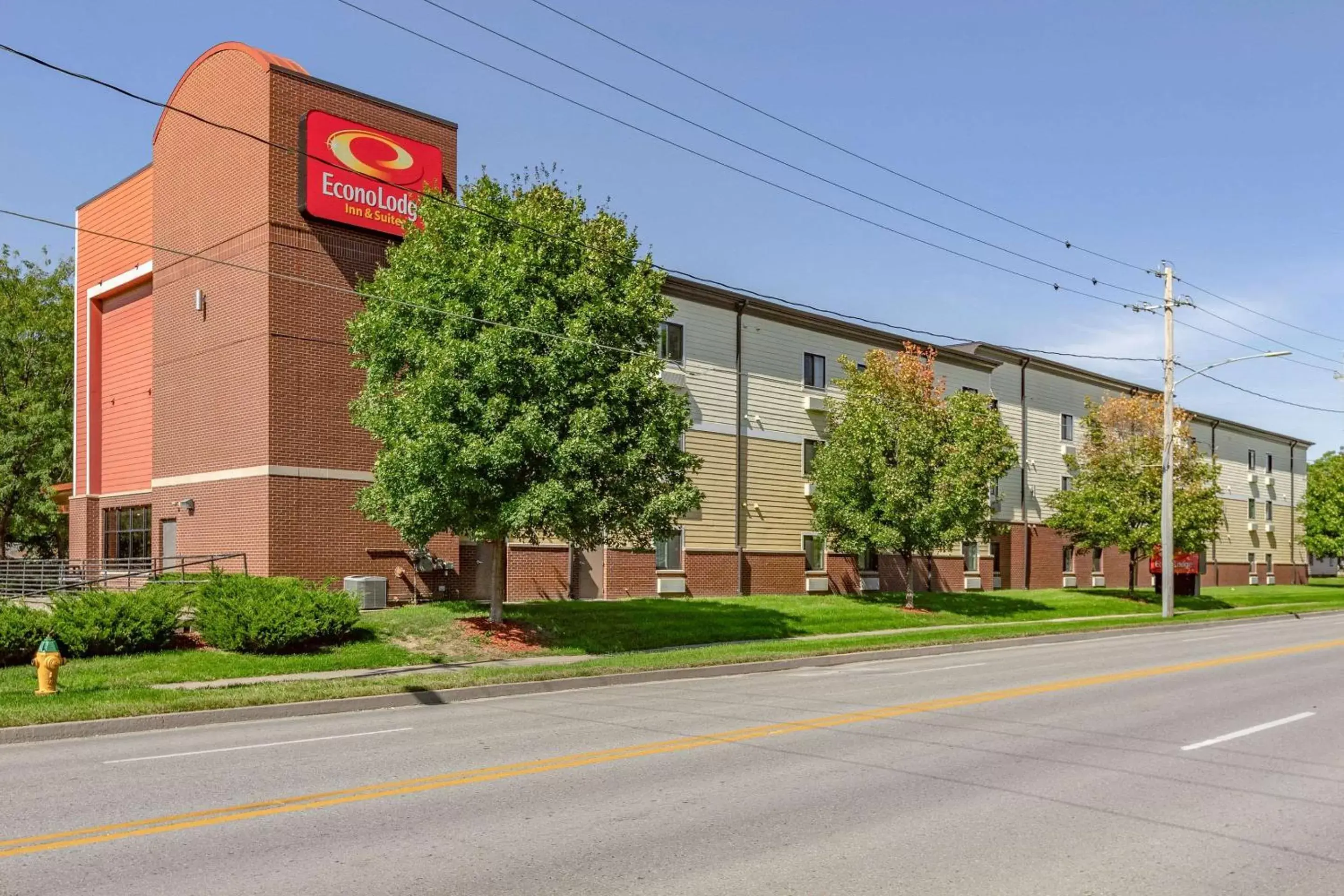 Property Building in Econo Lodge Inn & Suites Fairgrounds