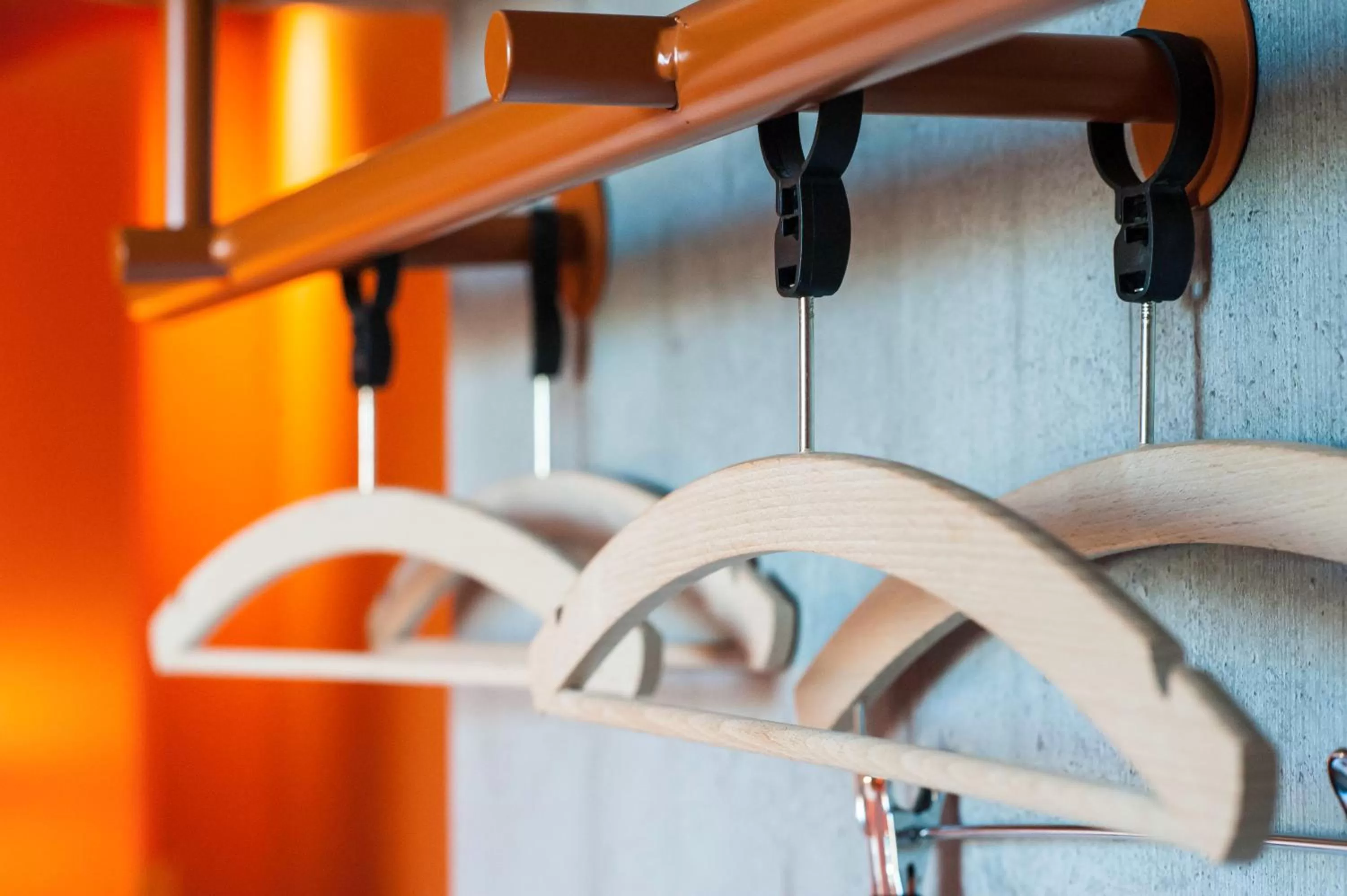 Decorative detail in Ibis Budget Château-Thierry