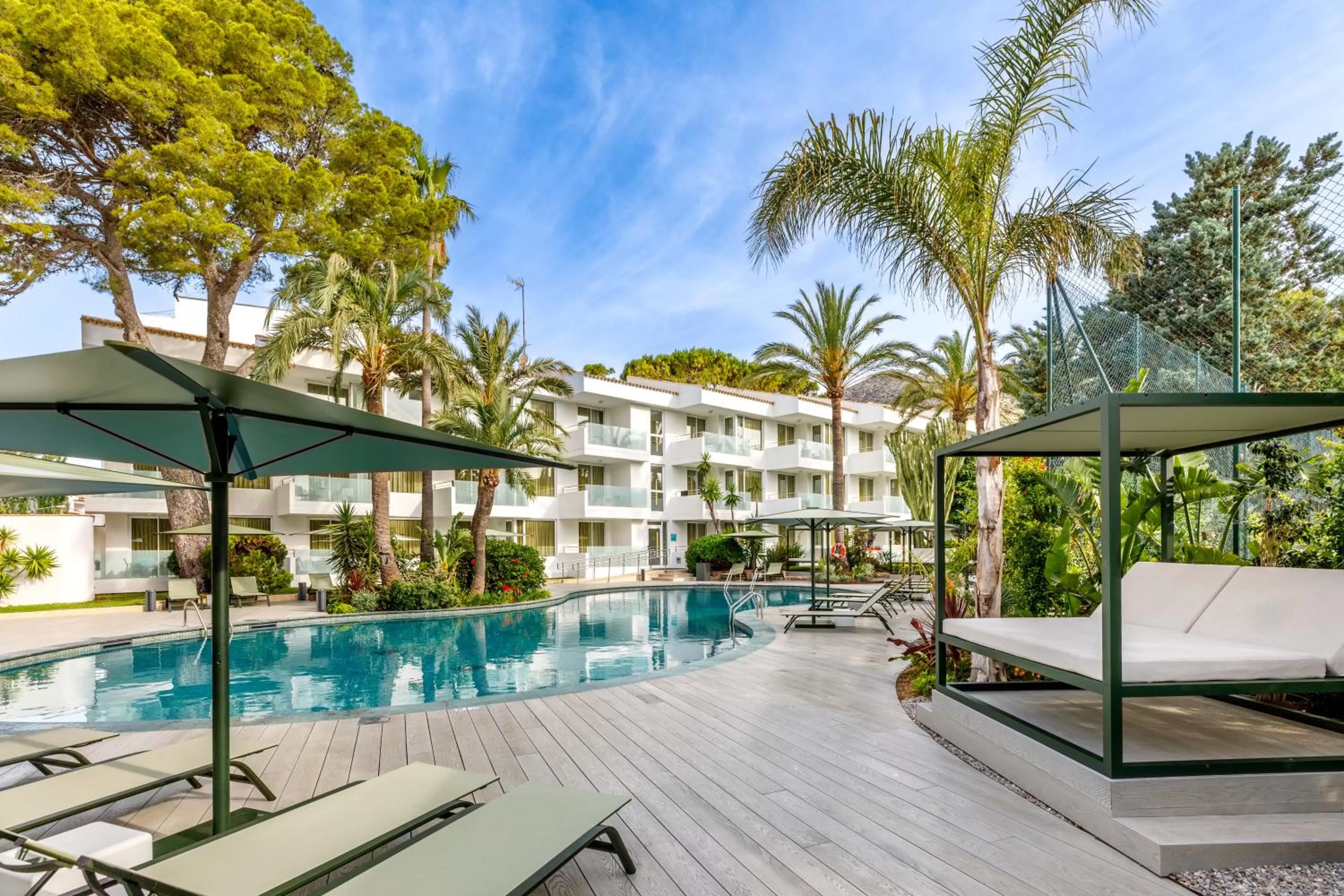 Property building in Hotel Illa d'Or & Club Apts 4* Sup