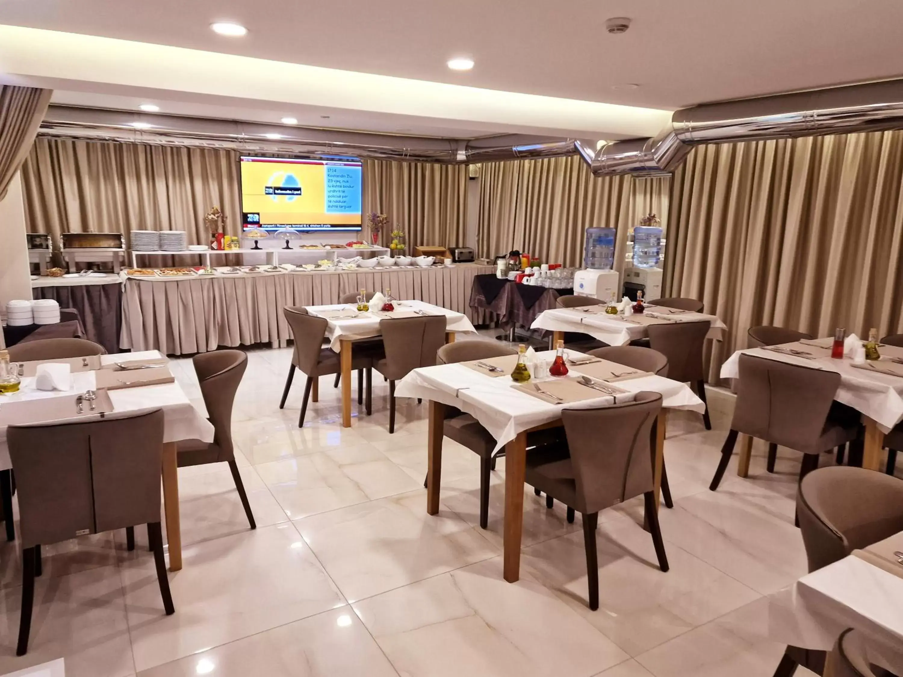 Breakfast in Senator Hotel Breakfast in Senator Hotel