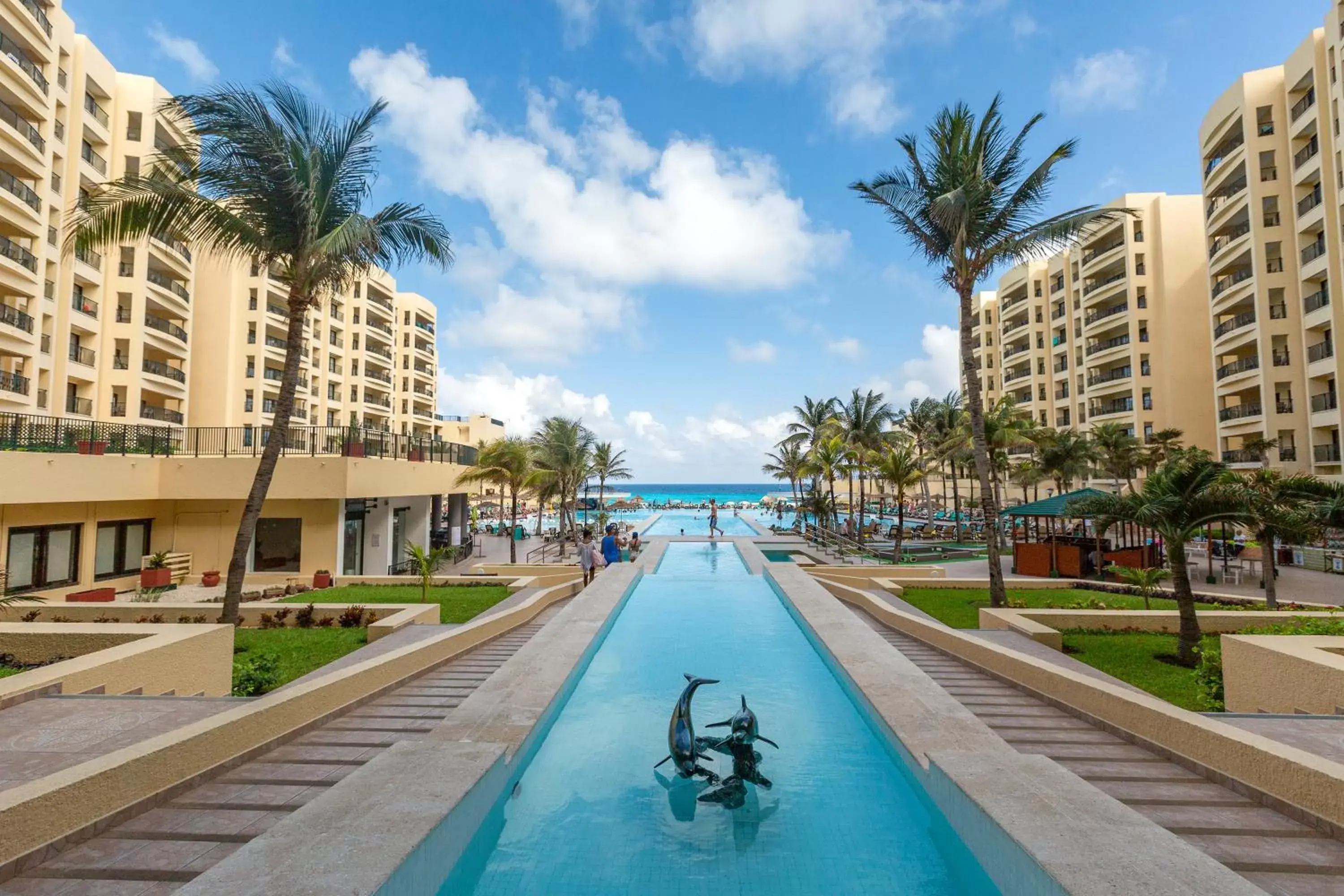 Swimming Pool in The Royal Sands Resort & Spa