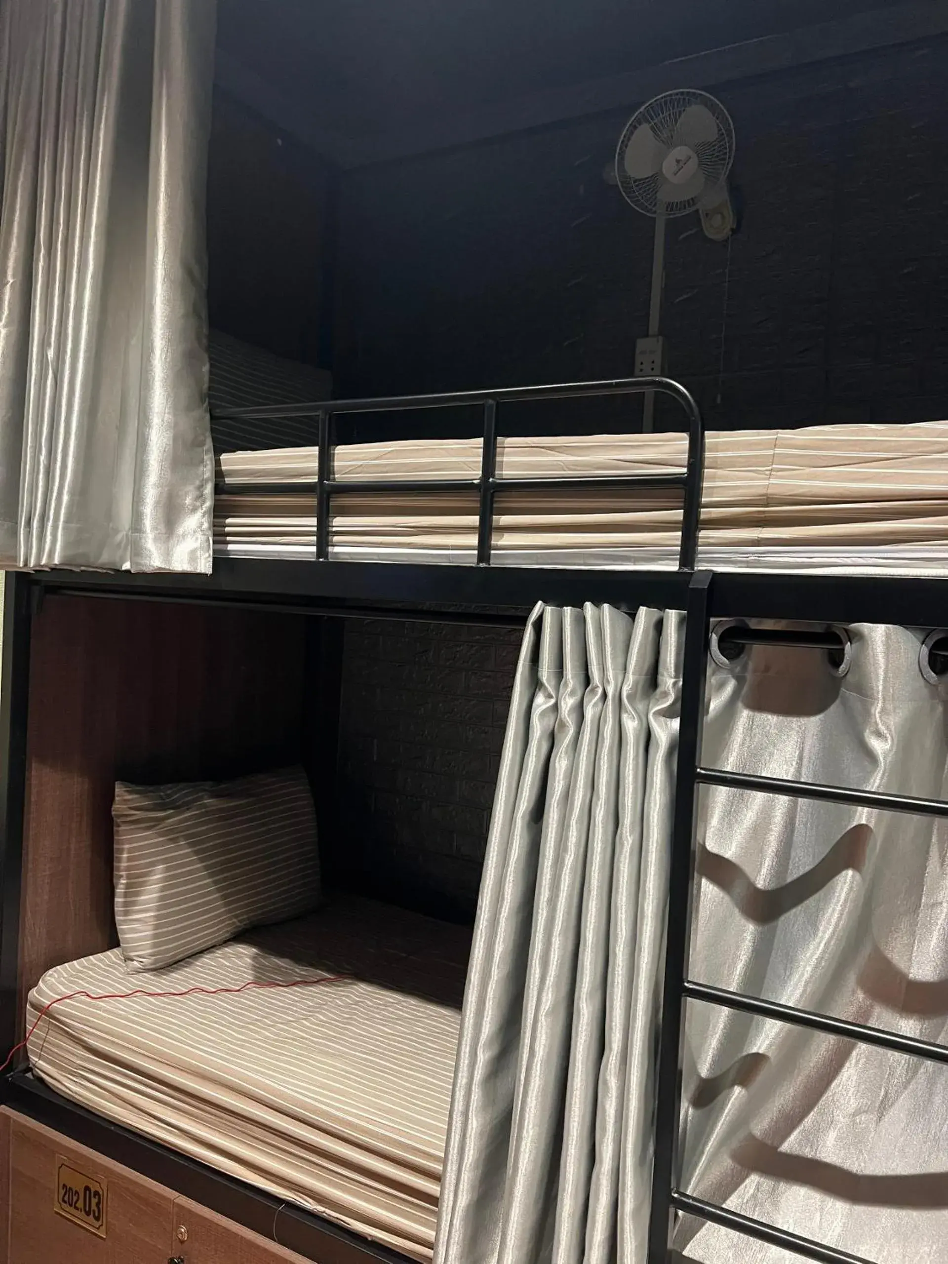 Bunk Bed in Hanoi Luxury Hotel