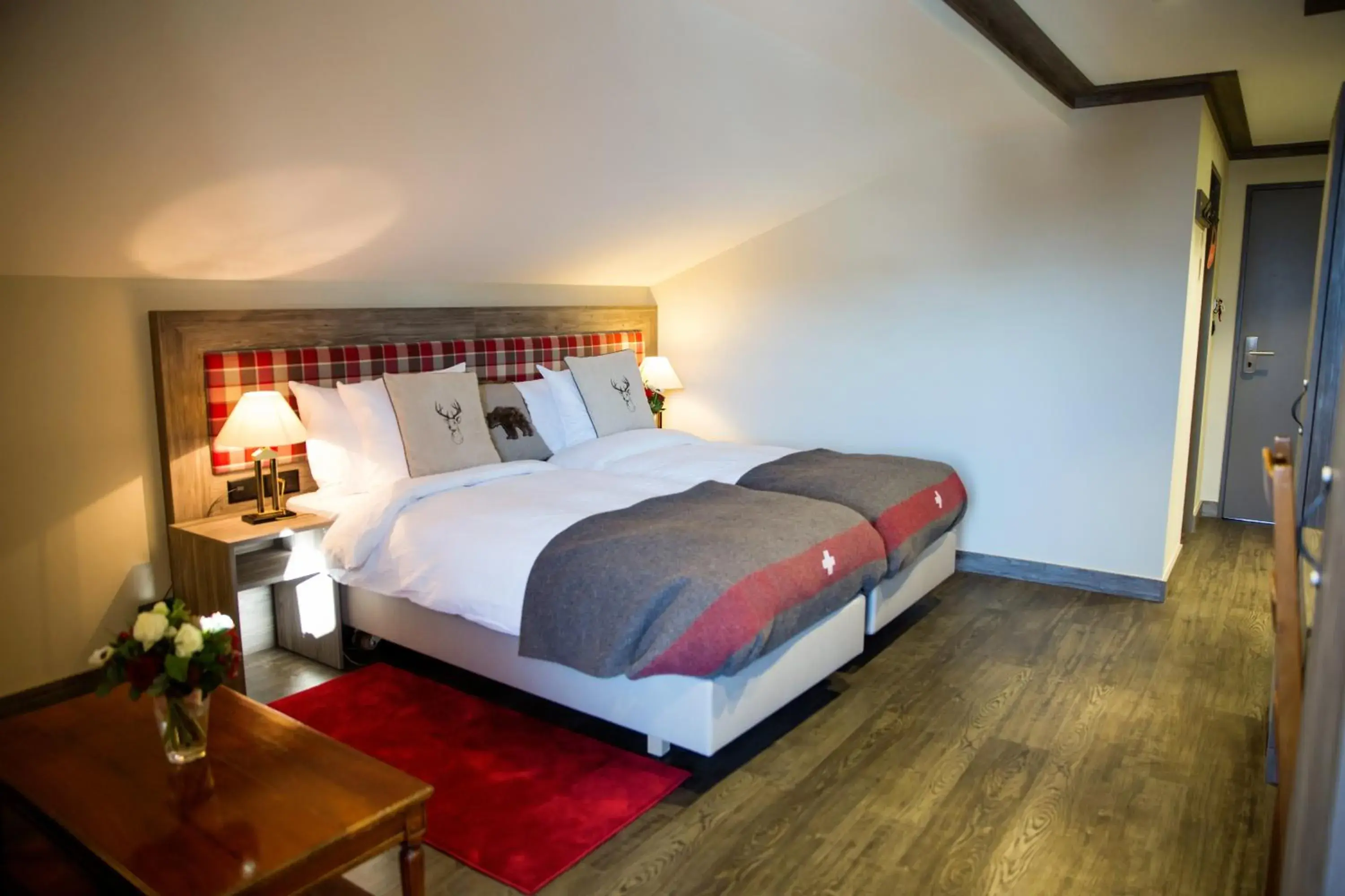 Photo of the whole room, Bed in Hotel Bristol Verbier