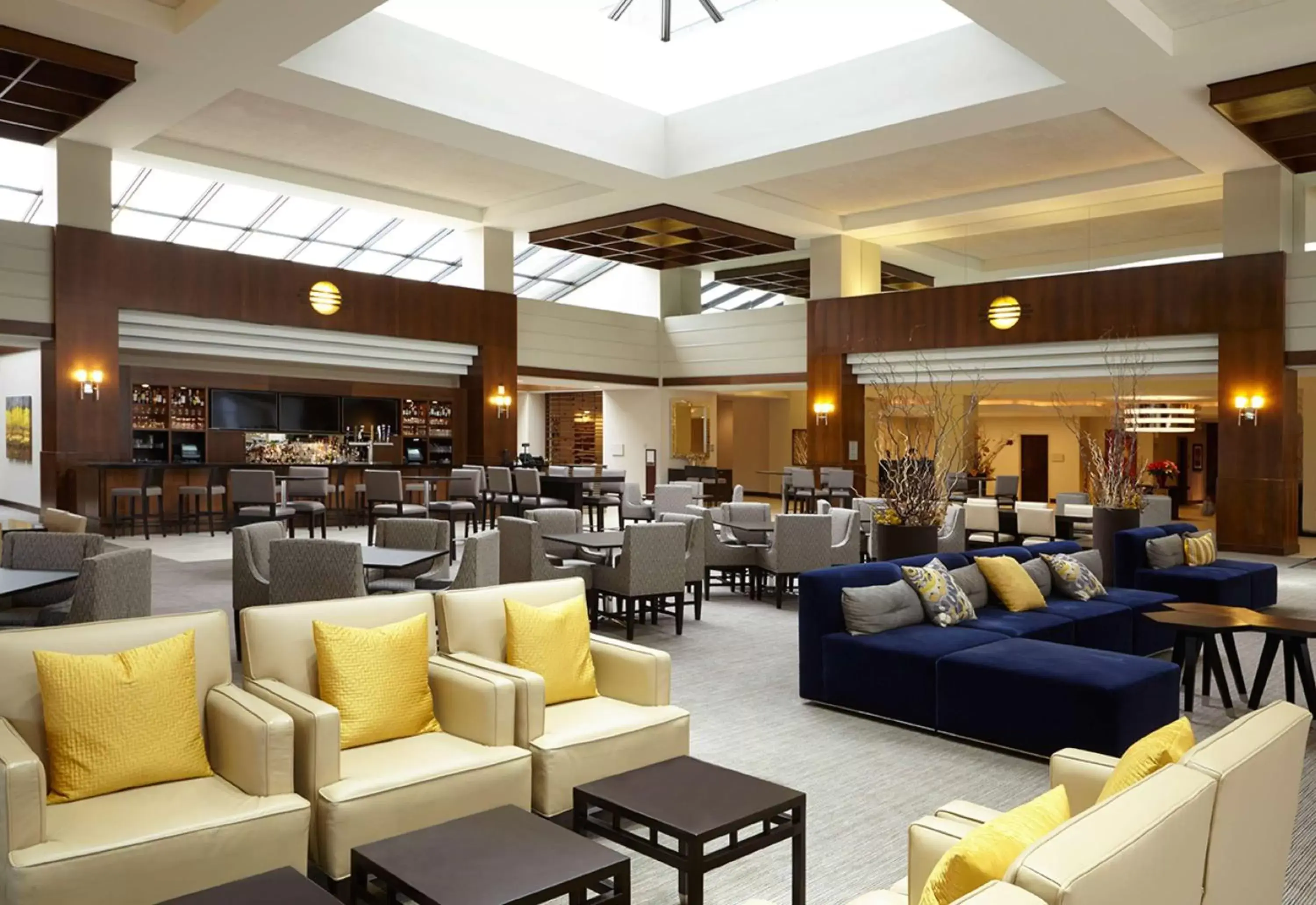 Lobby or reception in Hyatt Regency Lisle near Naperville