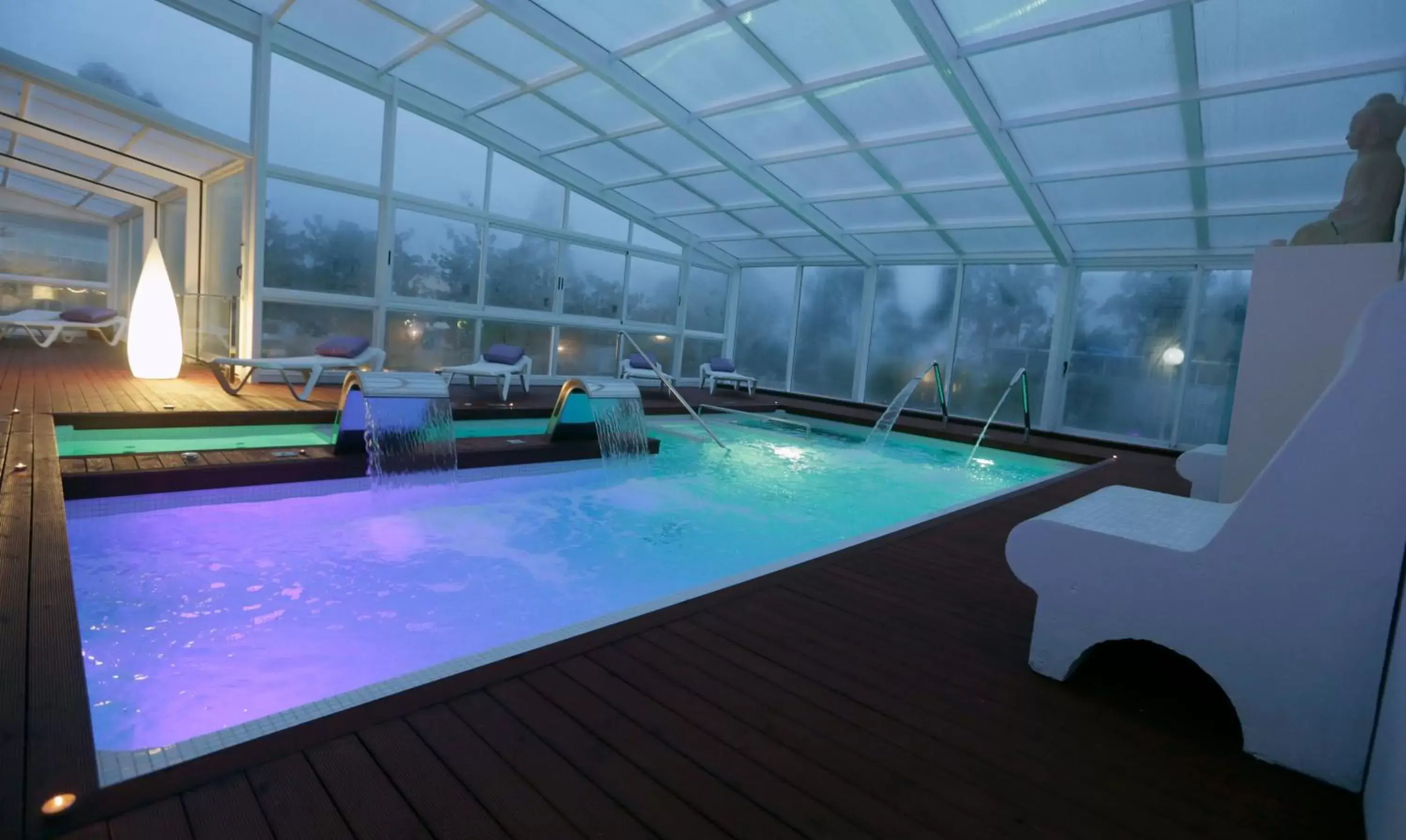Swimming Pool in Hotel Spa Congreso