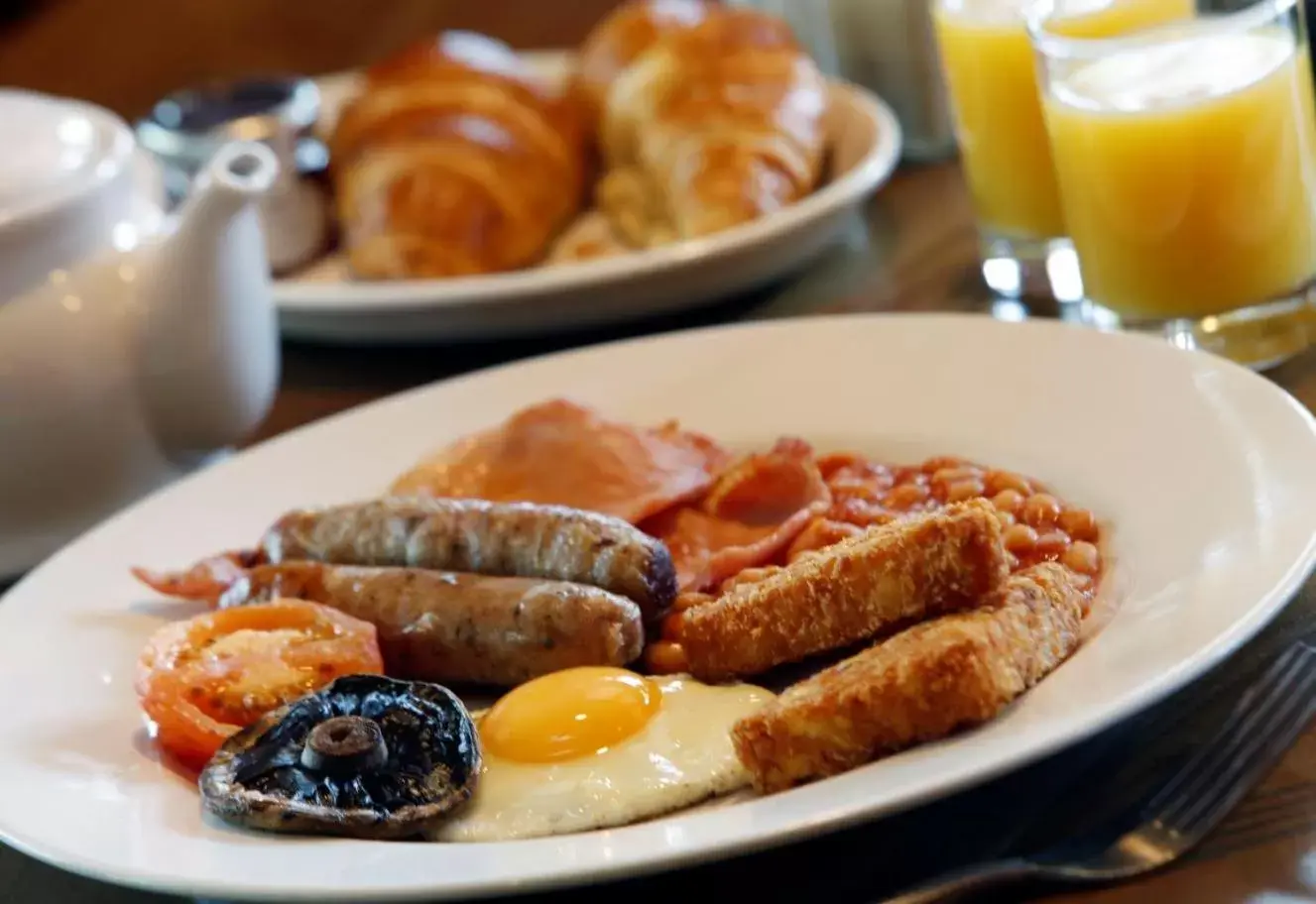 English/Irish breakfast, Breakfast in Weathervane Hotel by Greene King Inns