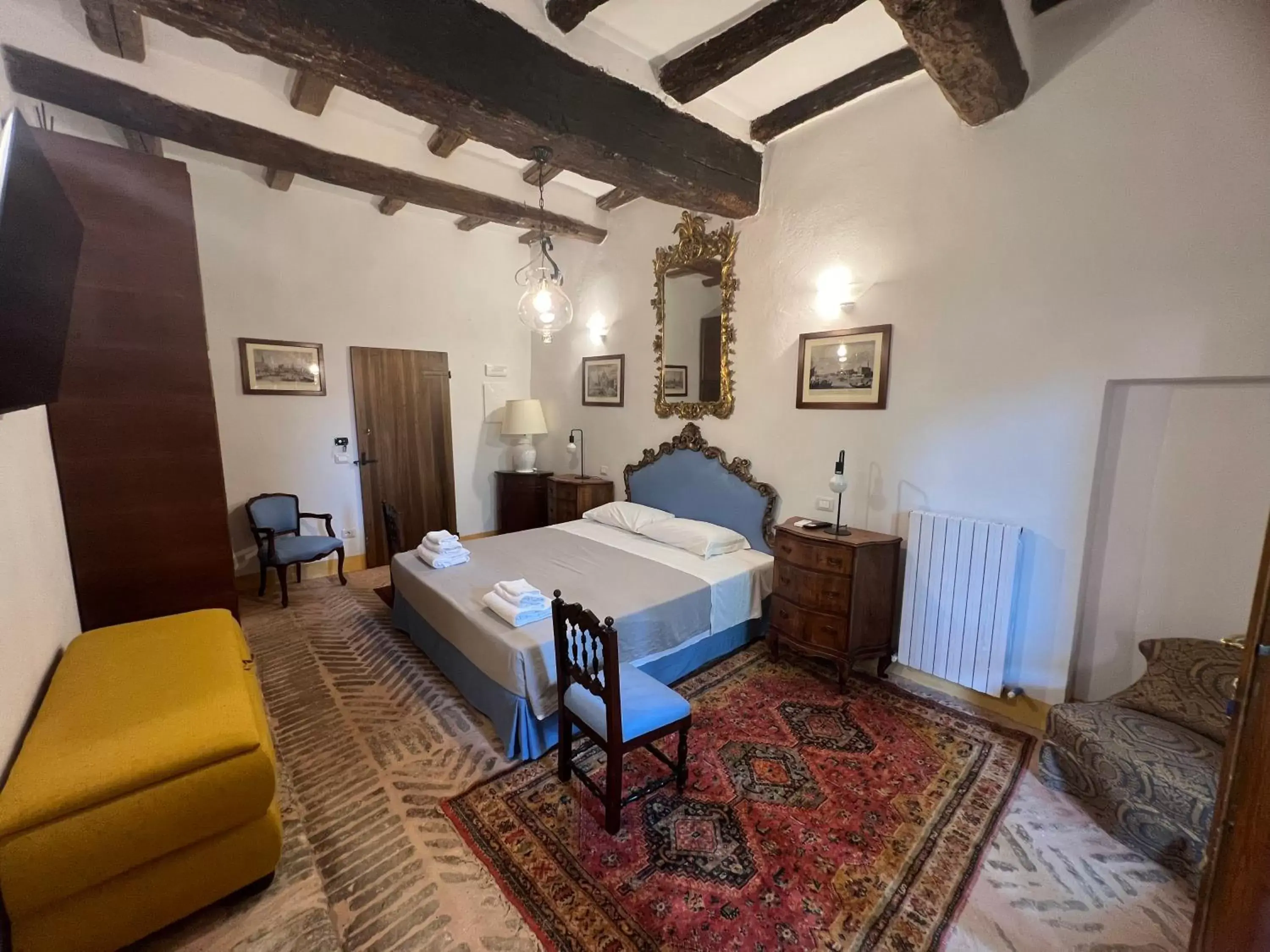 Bed in Cà Palazzo Malvasia - BolognaRooms