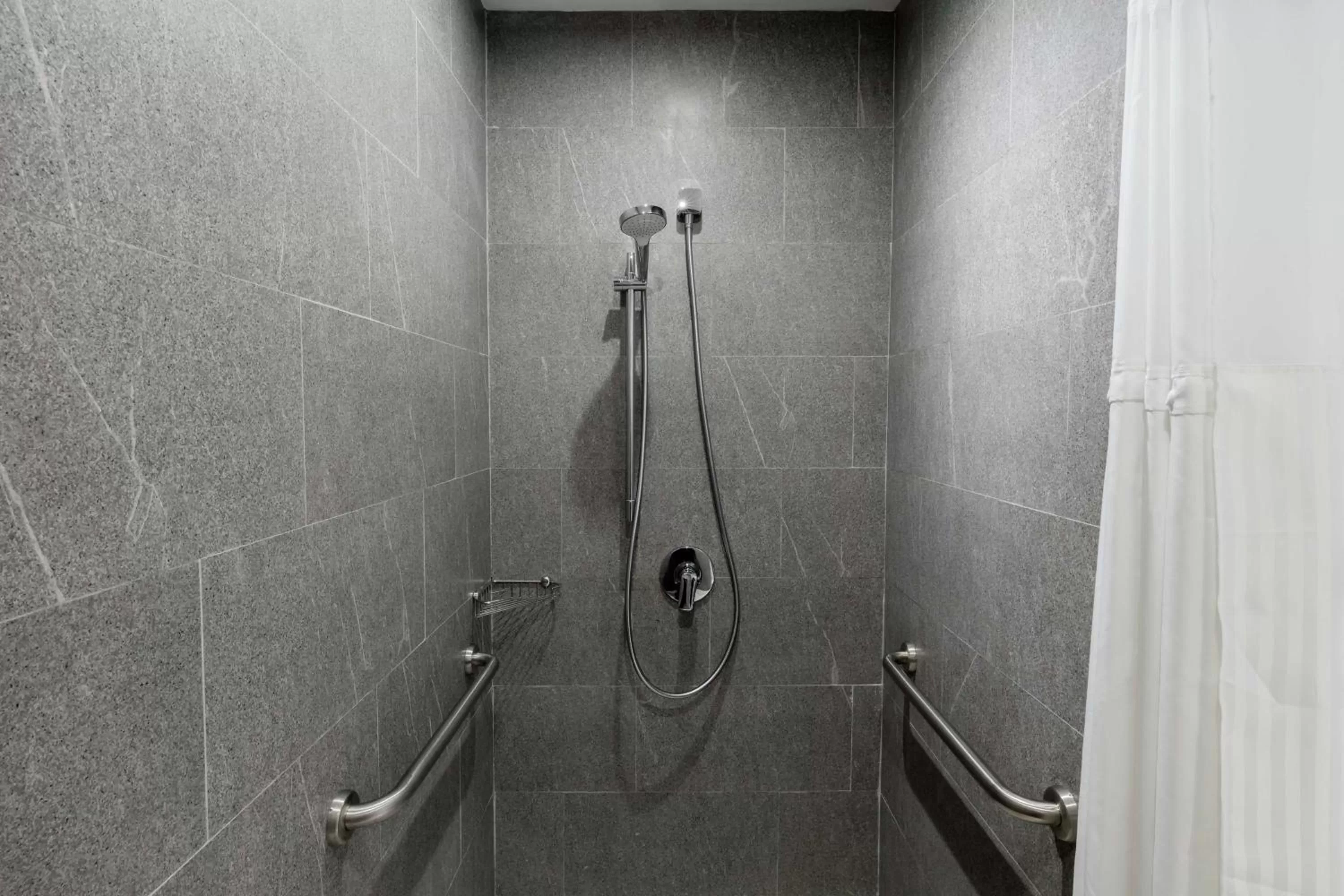 Bathroom in Hampton Inn By Hilton Cancun Cumbres