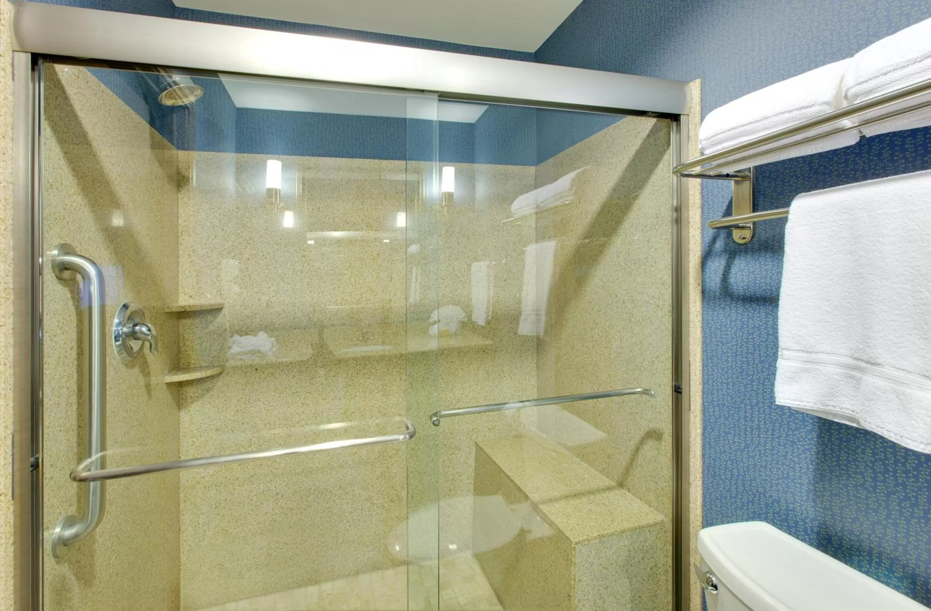 Photo of the whole room in Holiday Inn Houston East-Channelview by IHG