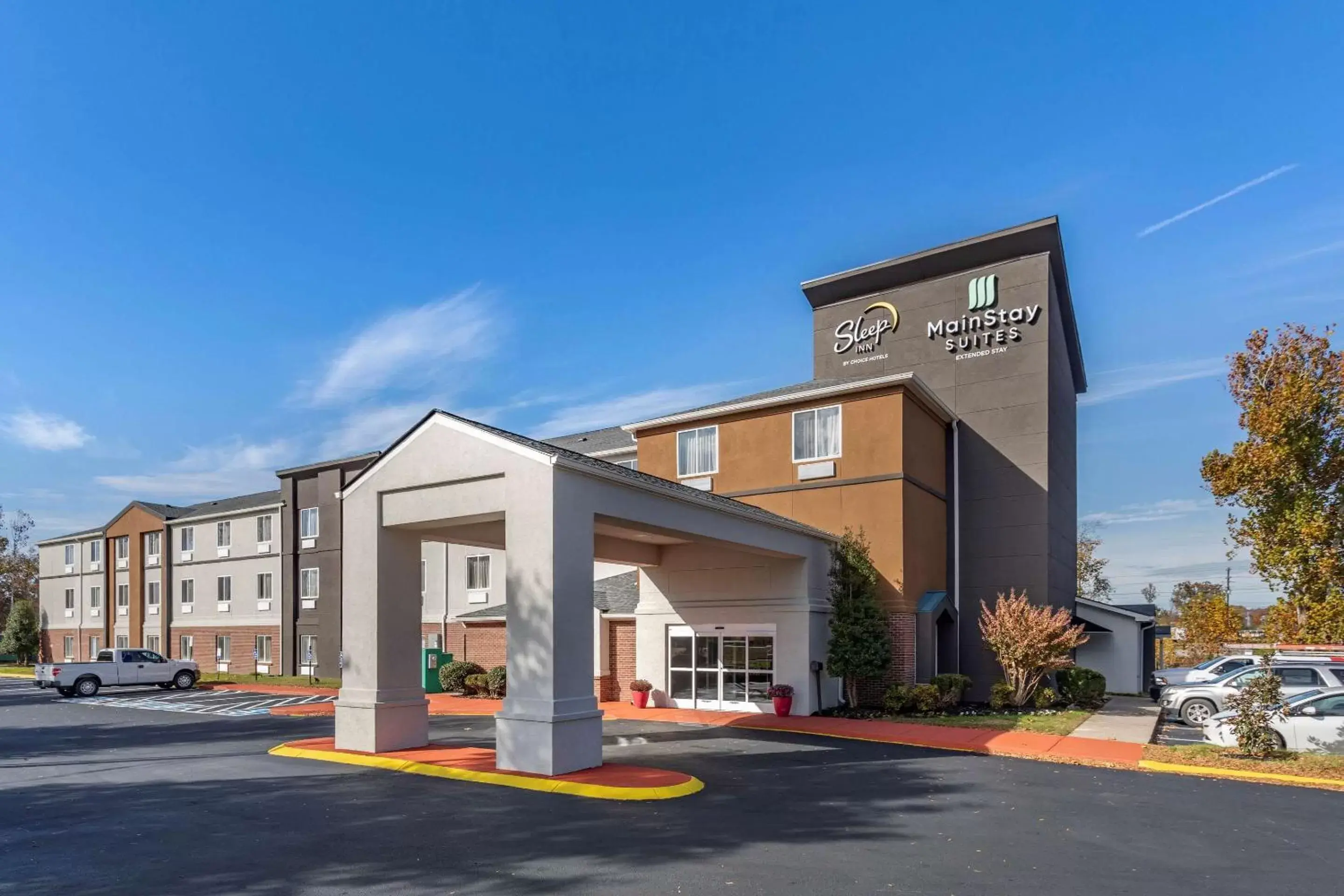 Property building in Sleep Inn & Suites Lebanon - Nashville Area Property building in Sleep Inn & Suites Lebanon - Nashville Area